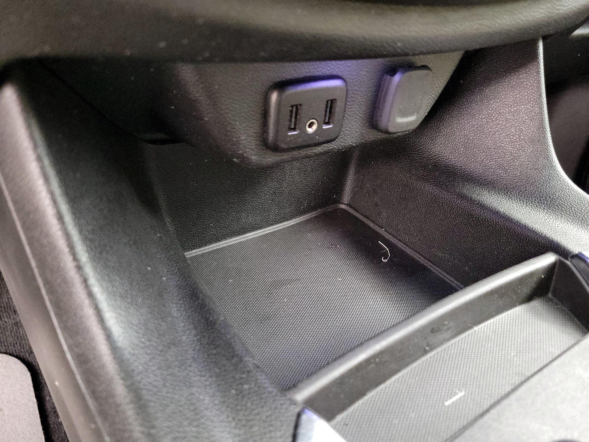 Thumbnail: 2022 Chevrolet Traverse - 18