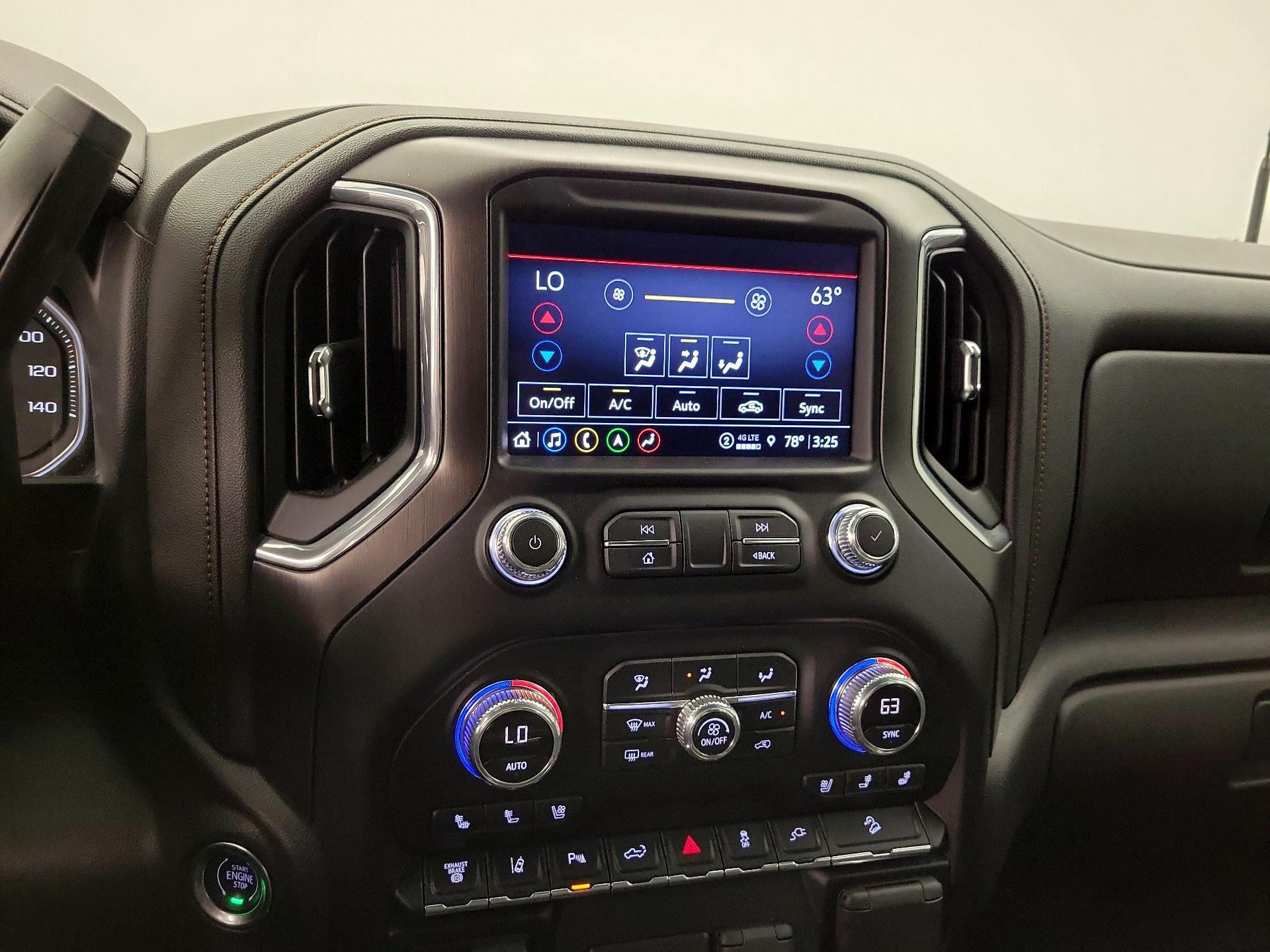 Thumbnail: 2021 GMC Sierra 2500 - 17