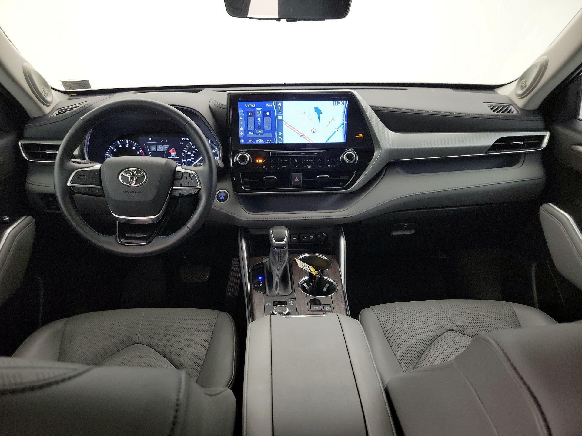 Thumbnail: 2021 Toyota Highlander - 9