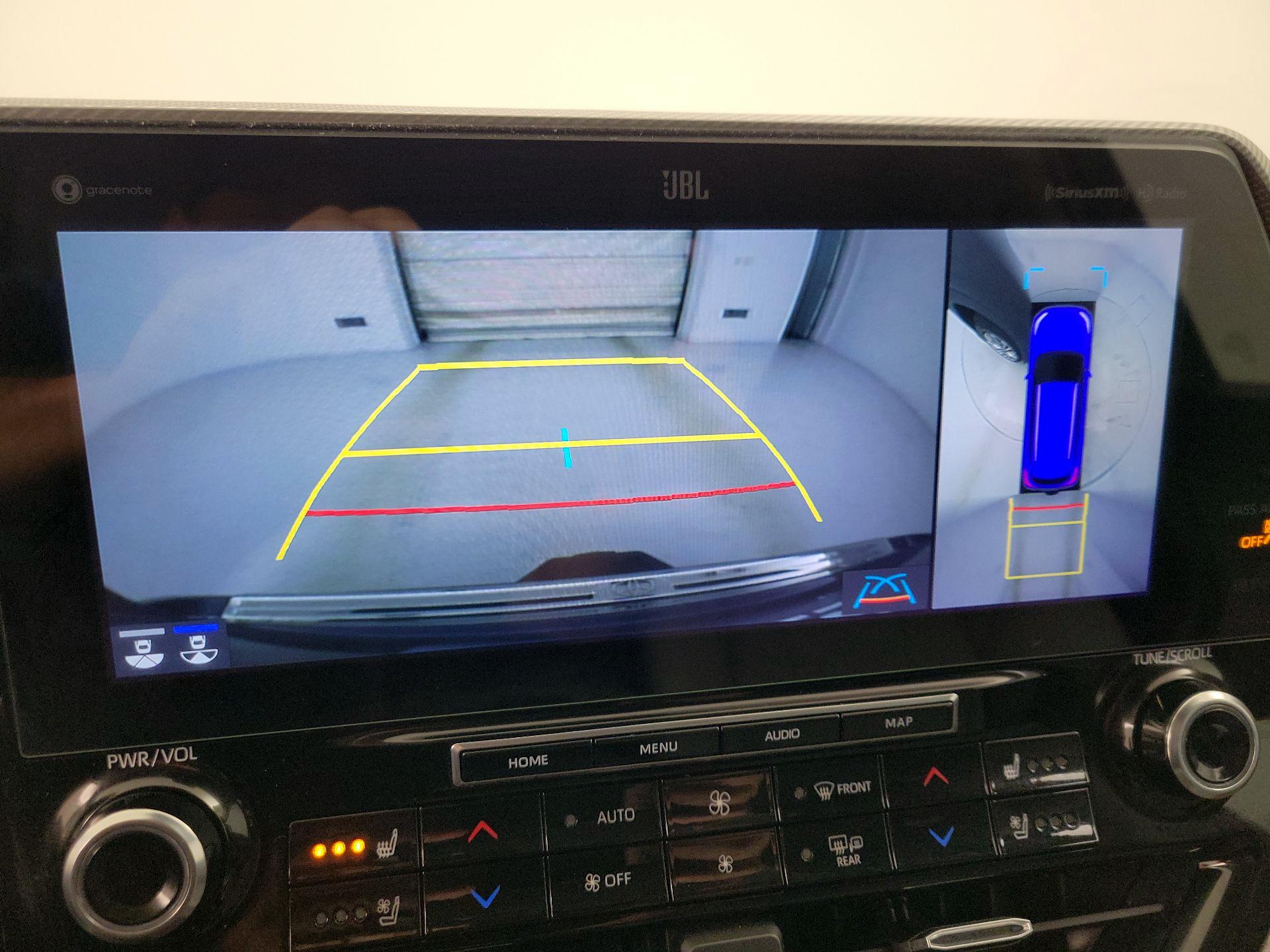 Thumbnail: 2021 Toyota Highlander - 15