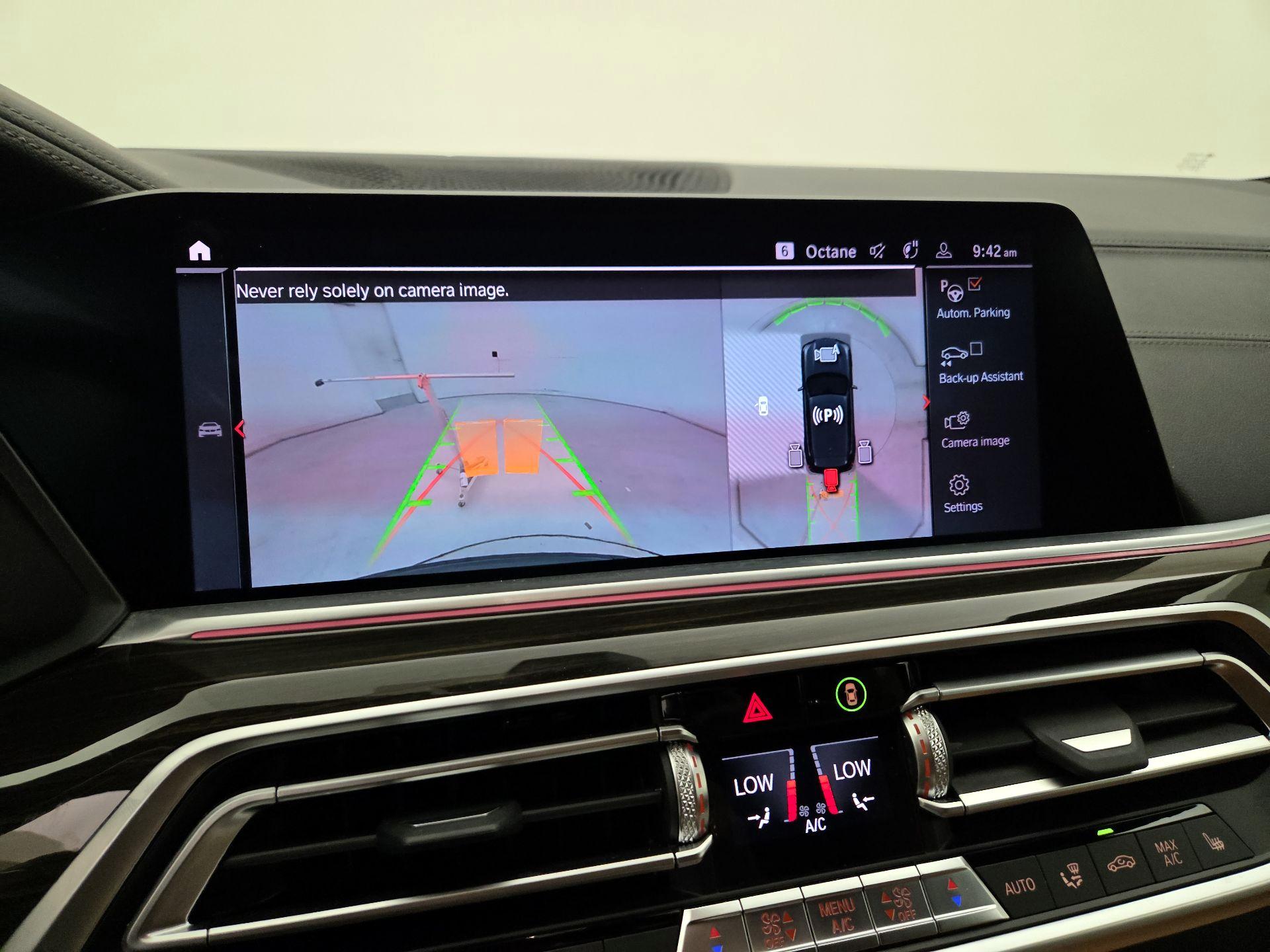 Thumbnail: 2021 BMW X5 - 15