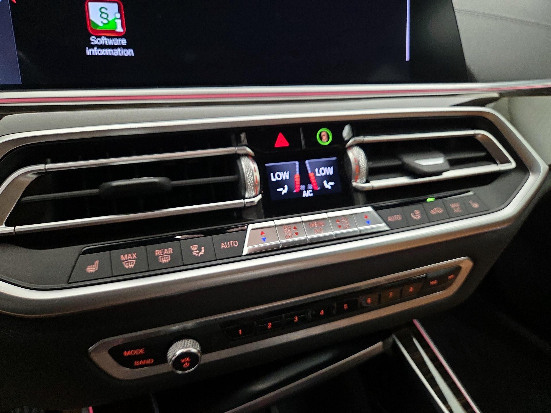Thumbnail: 2021 BMW X5 - 17
