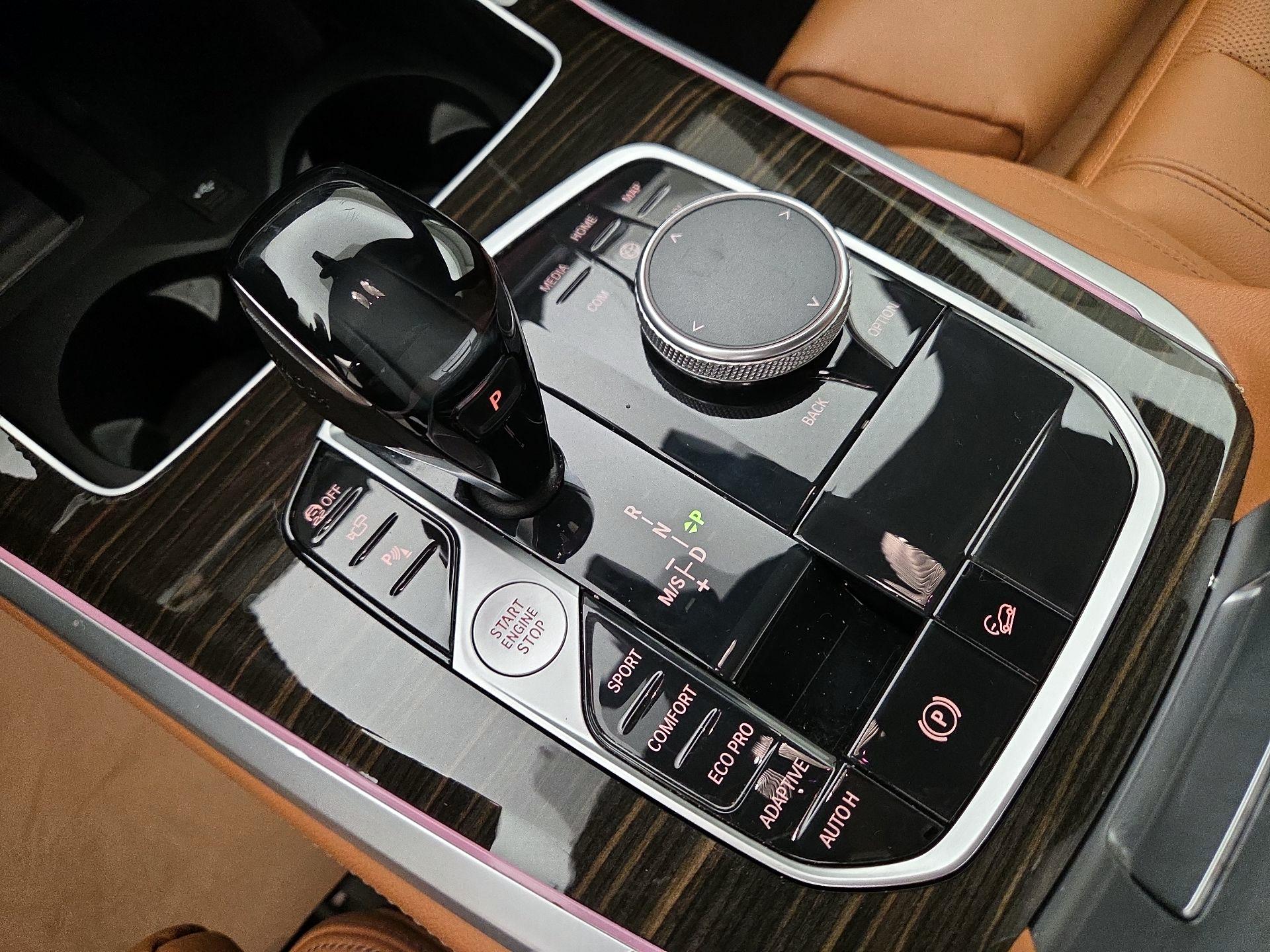 Thumbnail: 2021 BMW X5 - 18