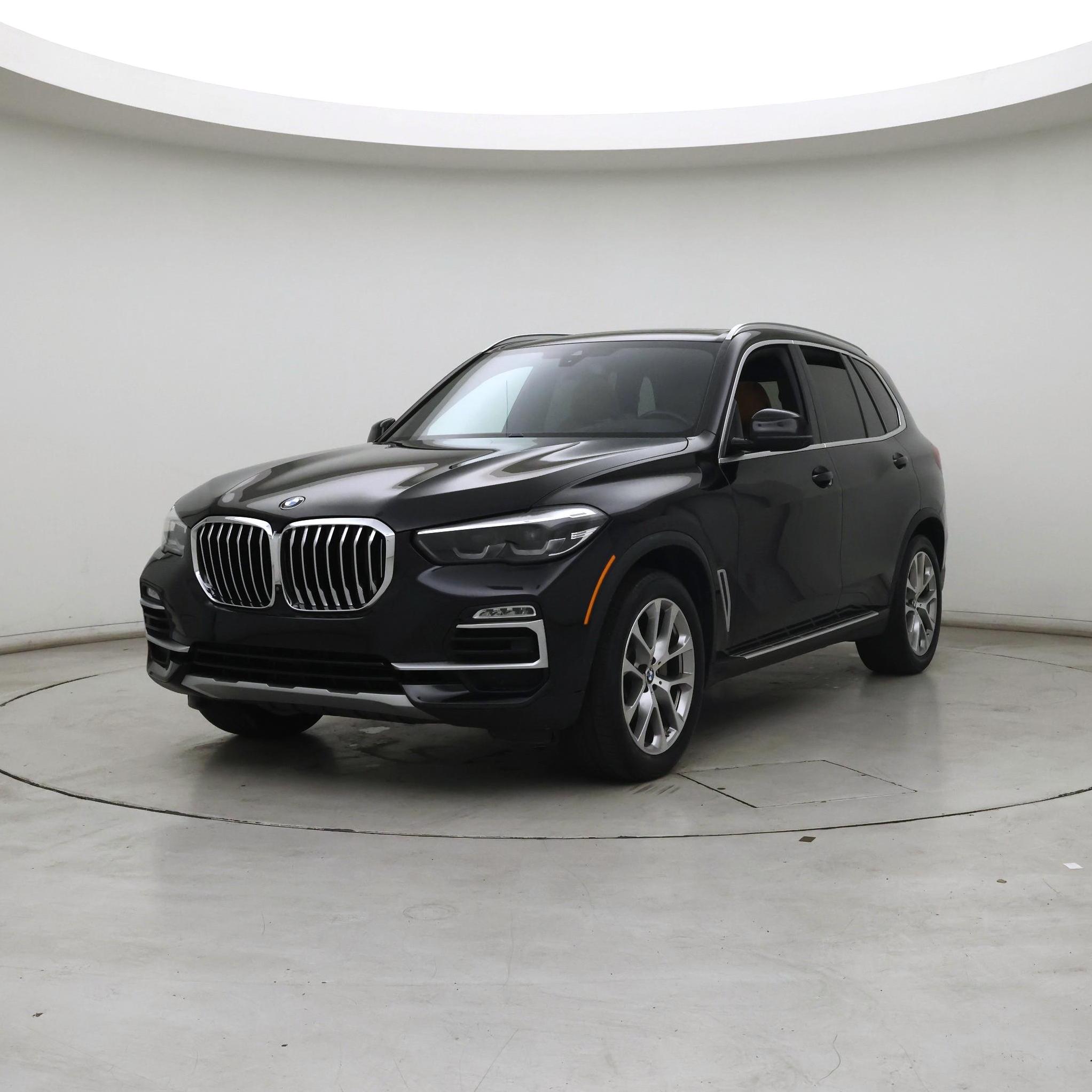 Thumbnail: 2021 BMW X5 - 4