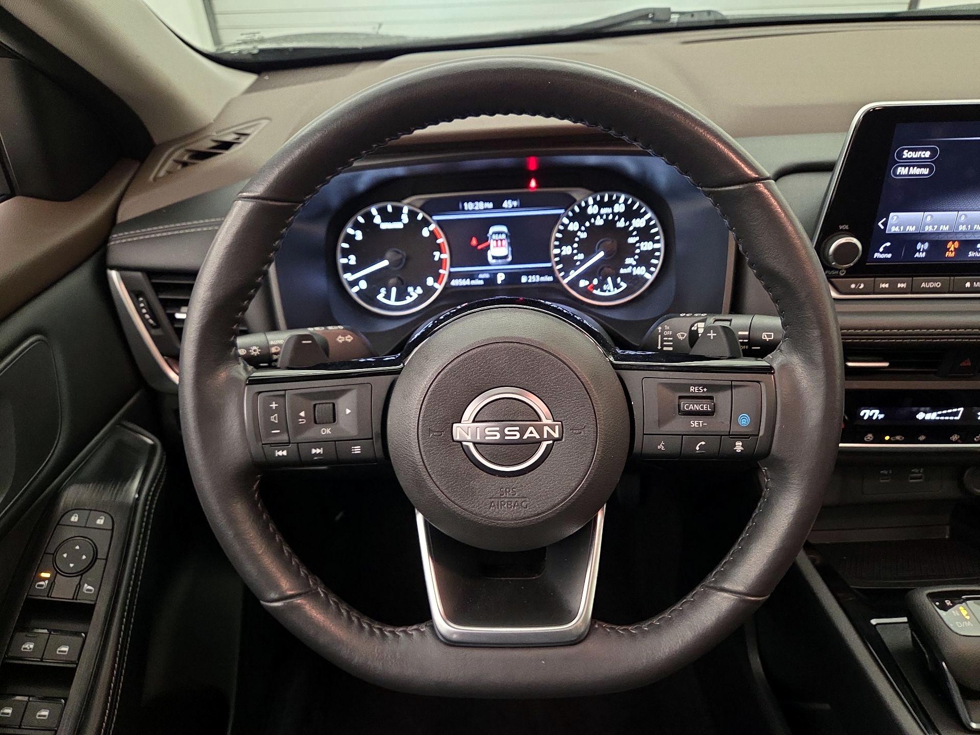 Thumbnail: 2023 Nissan Rogue - 10