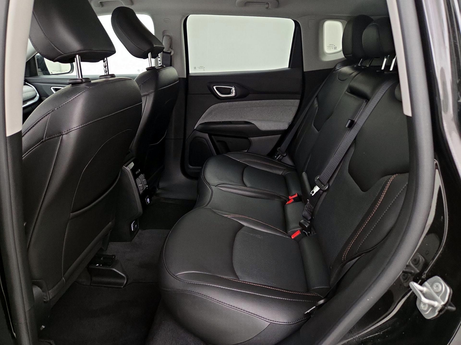 Thumbnail: 2022 Jeep Compass - 19