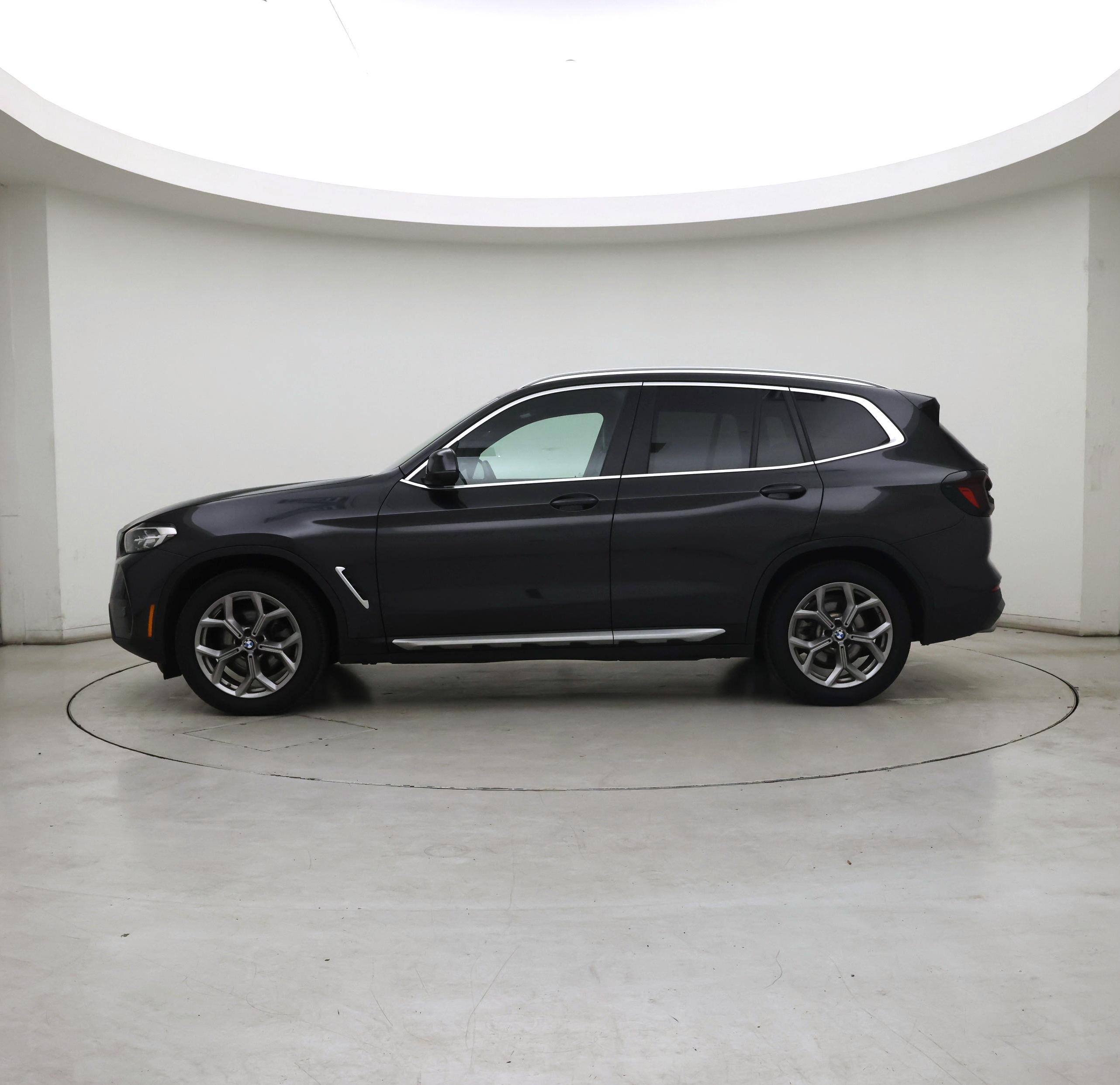Thumbnail: 2023 BMW X3 - 3