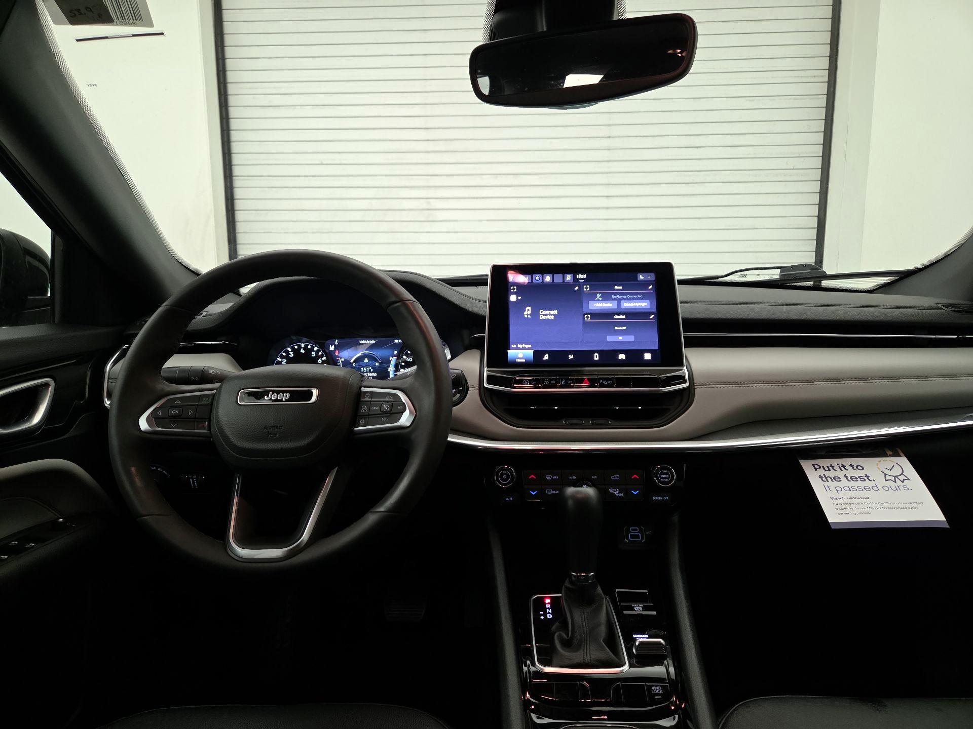 Thumbnail: 2023 Jeep Compass - 9