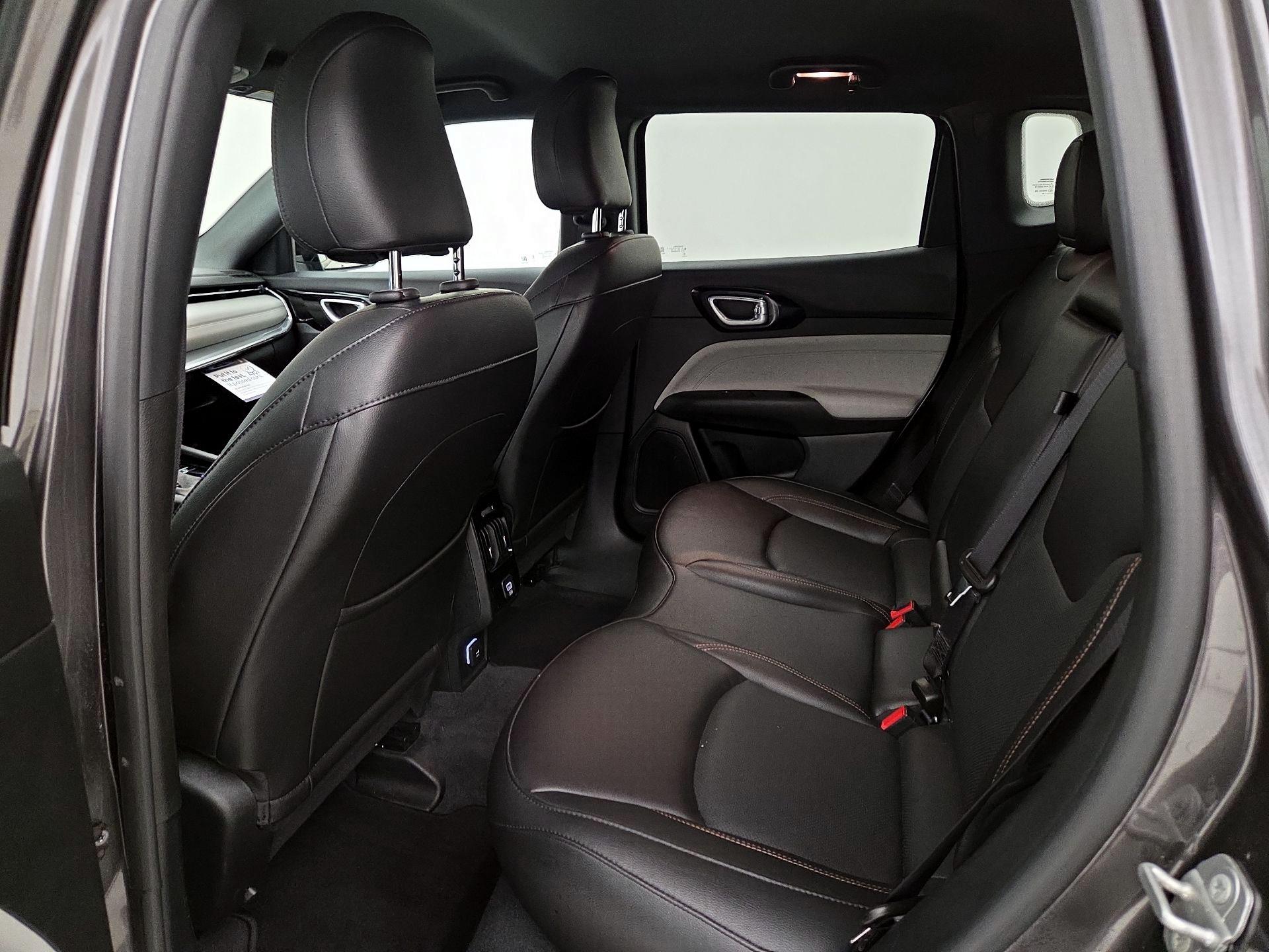 Thumbnail: 2023 Jeep Compass - 18