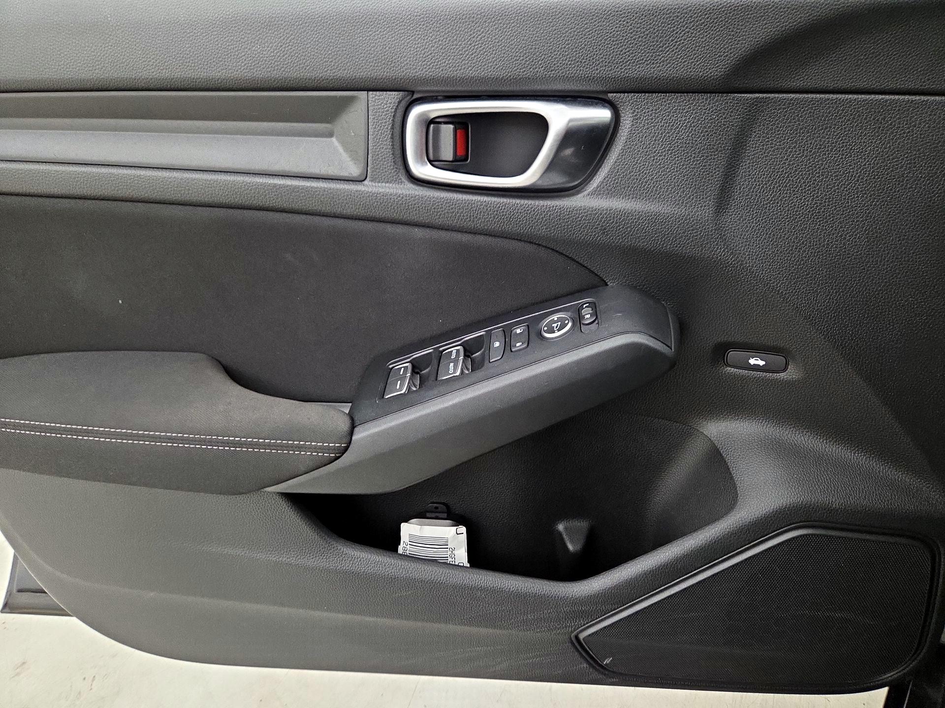 Thumbnail: 2023 Honda Civic - 12