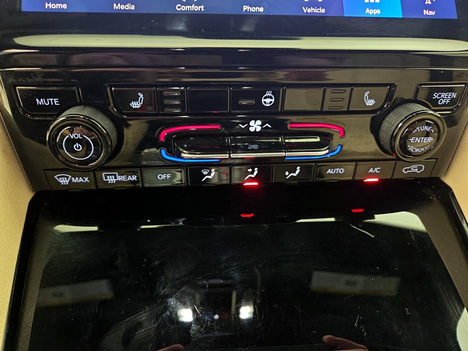 Thumbnail: 2023 Jeep Grand Cherokee - 15