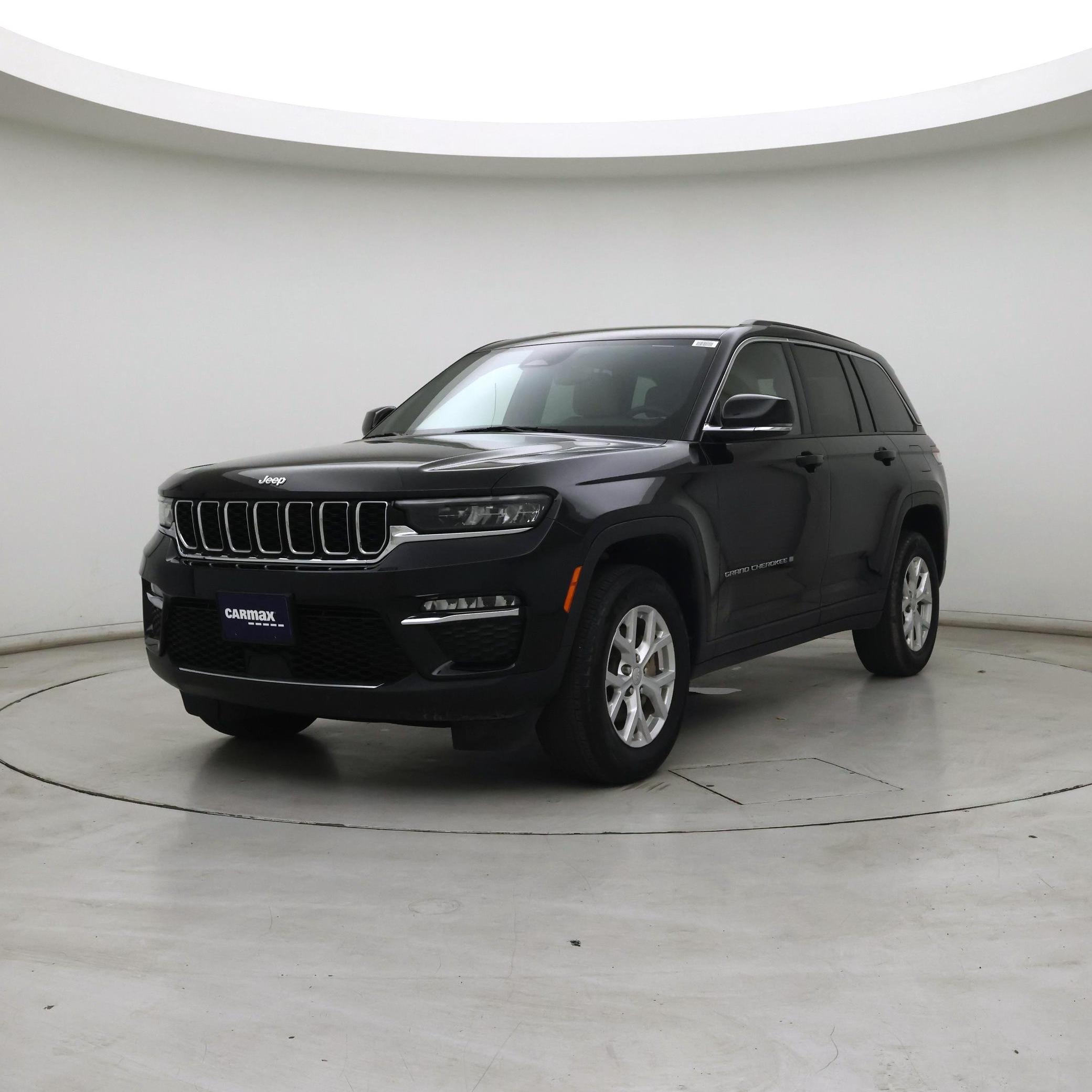 Thumbnail: 2023 Jeep Grand Cherokee - 4