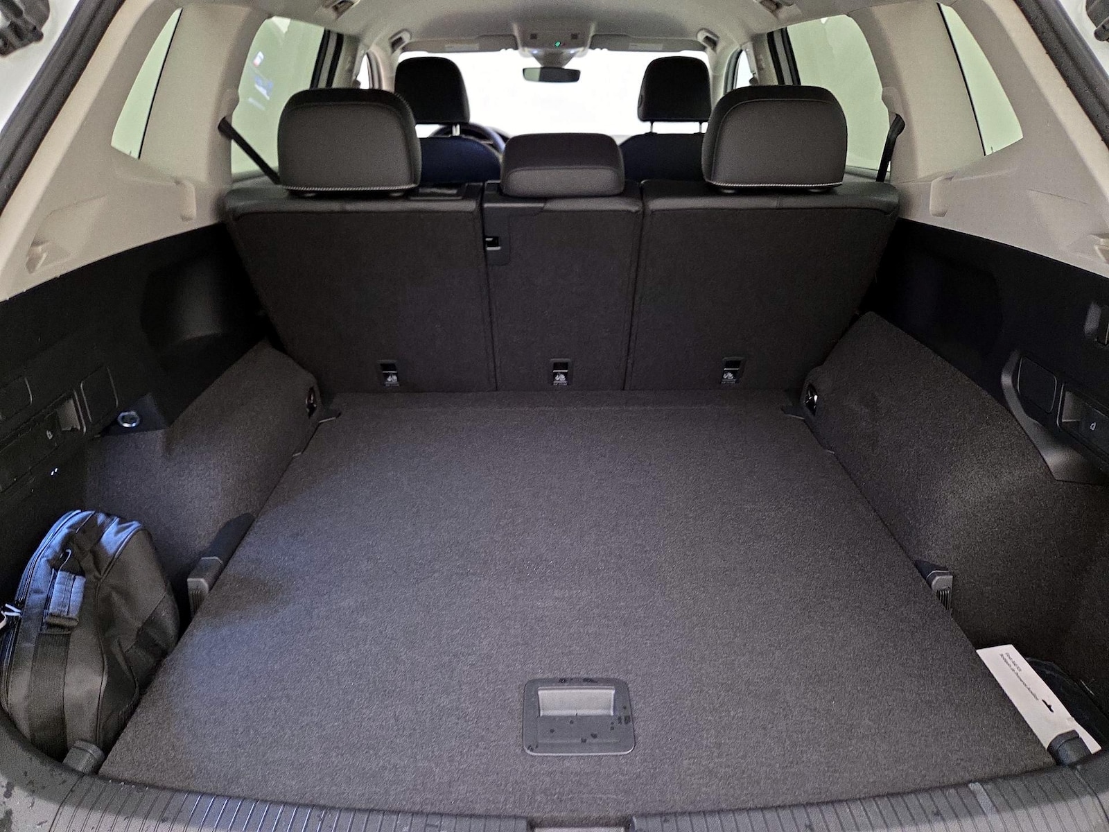 2023 Volkswagen Tiguan SE - Photo 20