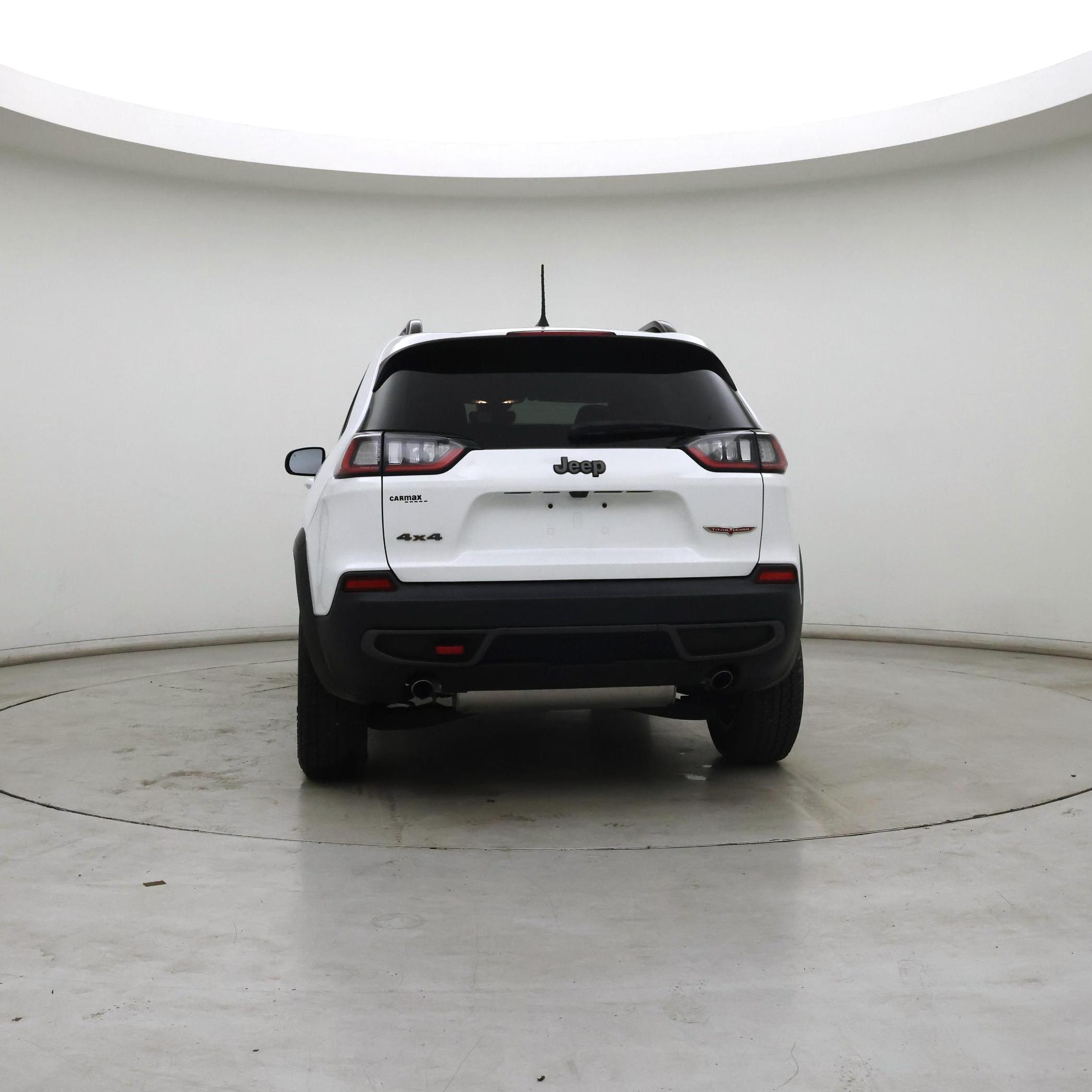 Thumbnail: 2022 Jeep Cherokee - 6