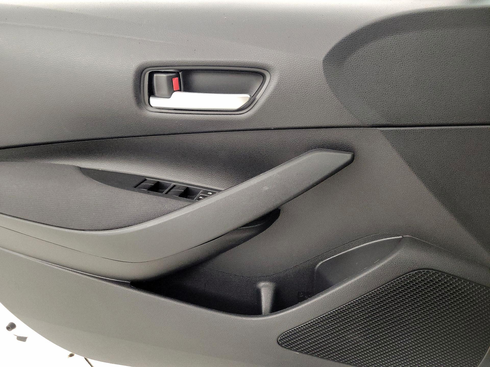 Thumbnail: 2021 Toyota Corolla - 12