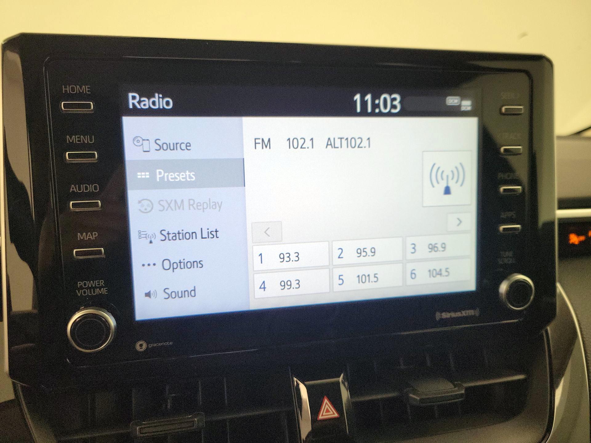 Thumbnail: 2021 Toyota Corolla - 15