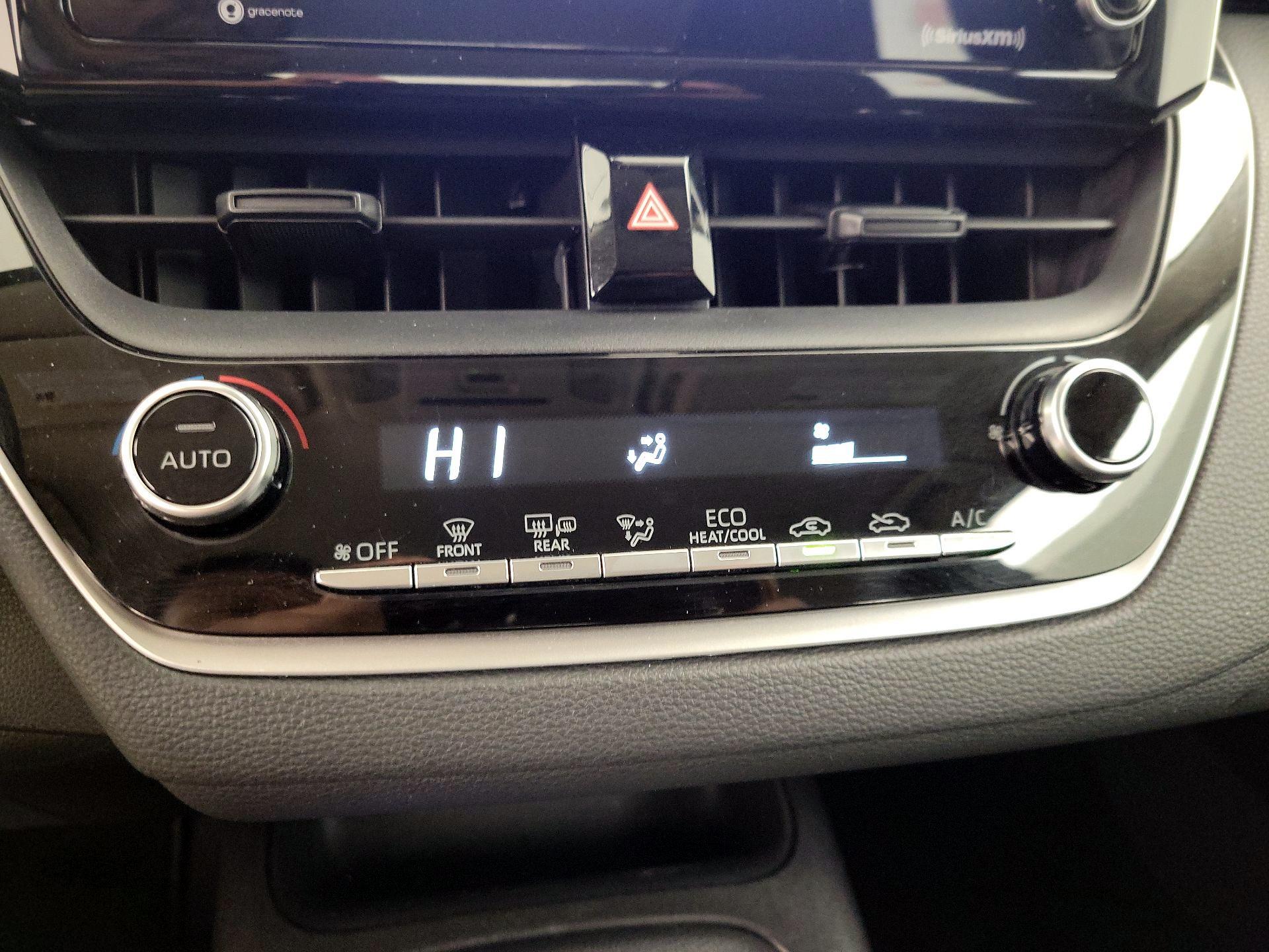 Thumbnail: 2021 Toyota Corolla - 16