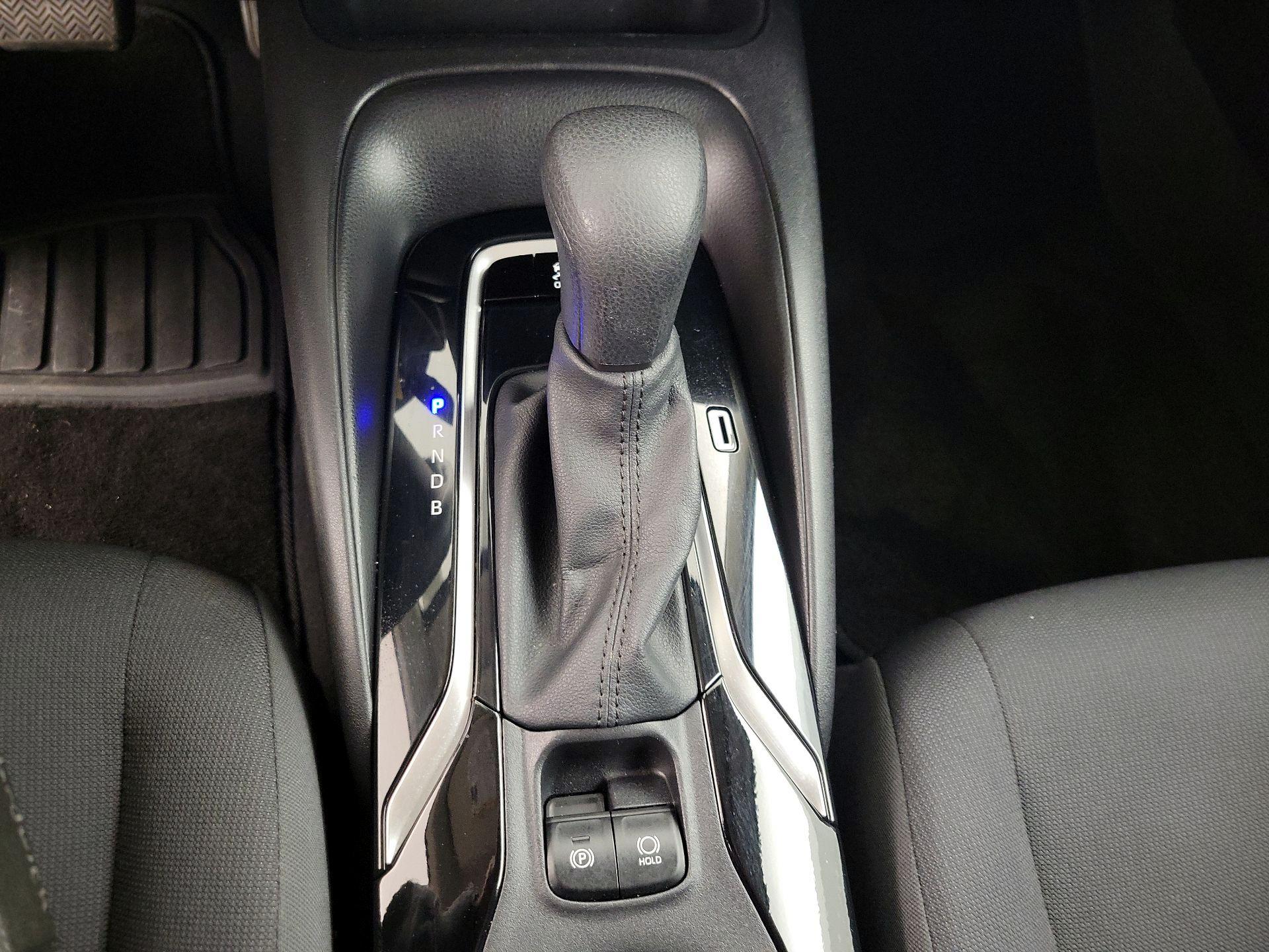 Thumbnail: 2021 Toyota Corolla - 17