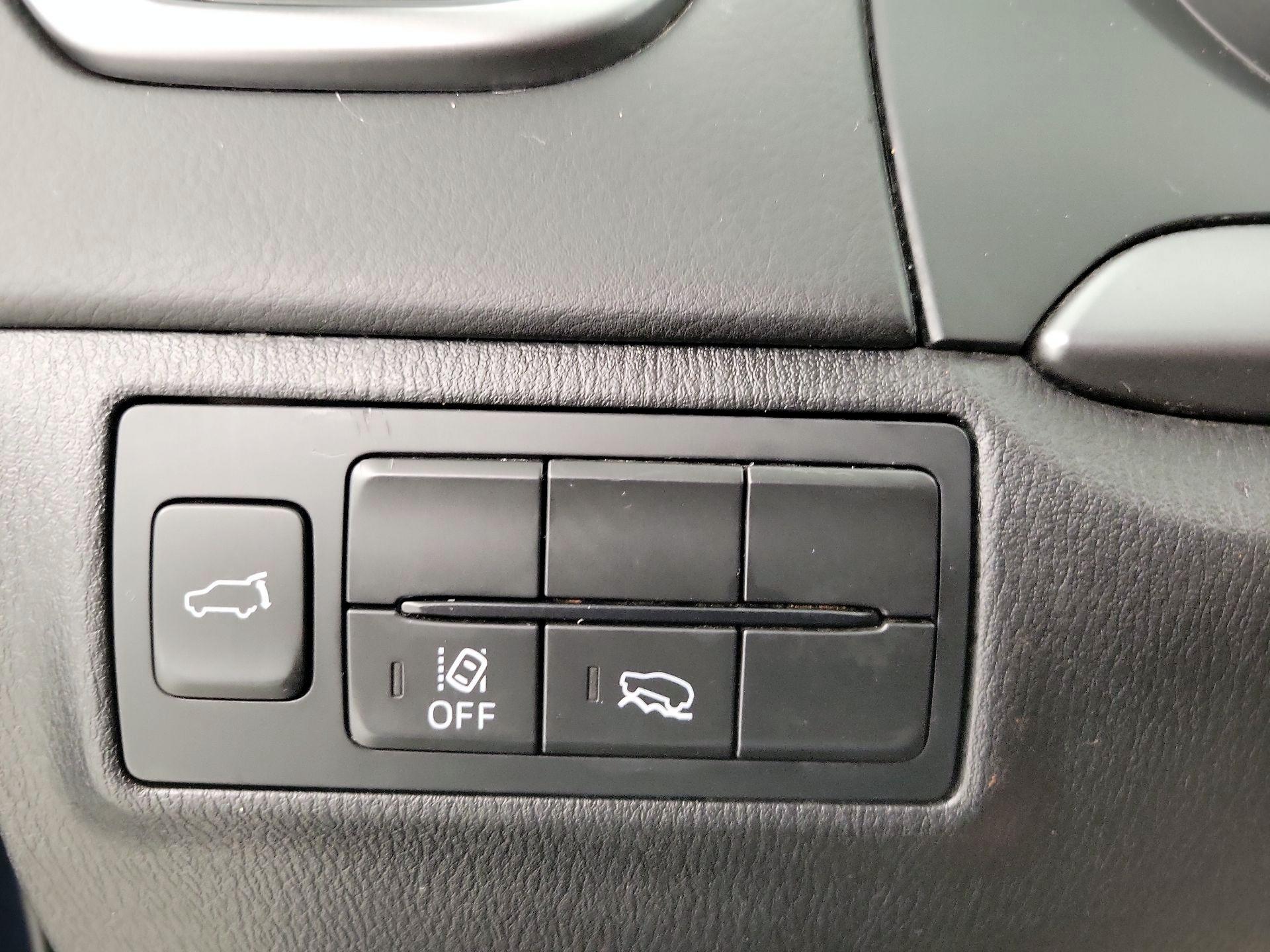 Thumbnail: 2023 Mazda CX-9 - 13