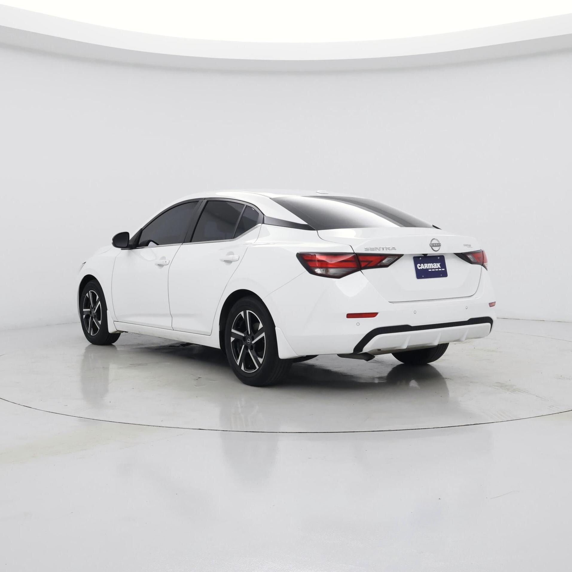 Thumbnail: 2025 Nissan Sentra - 2