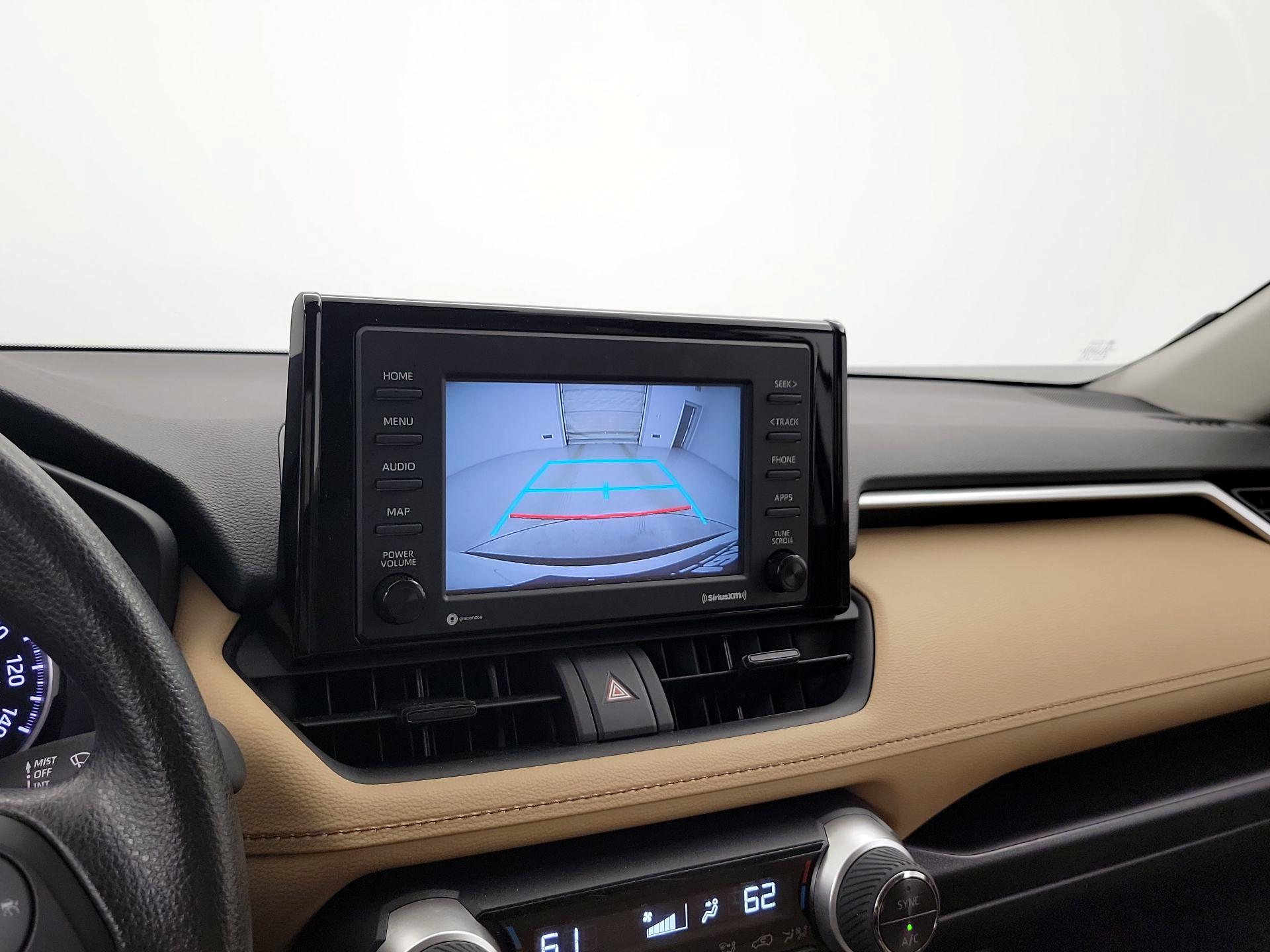 Thumbnail: 2021 Toyota RAV4 - 14