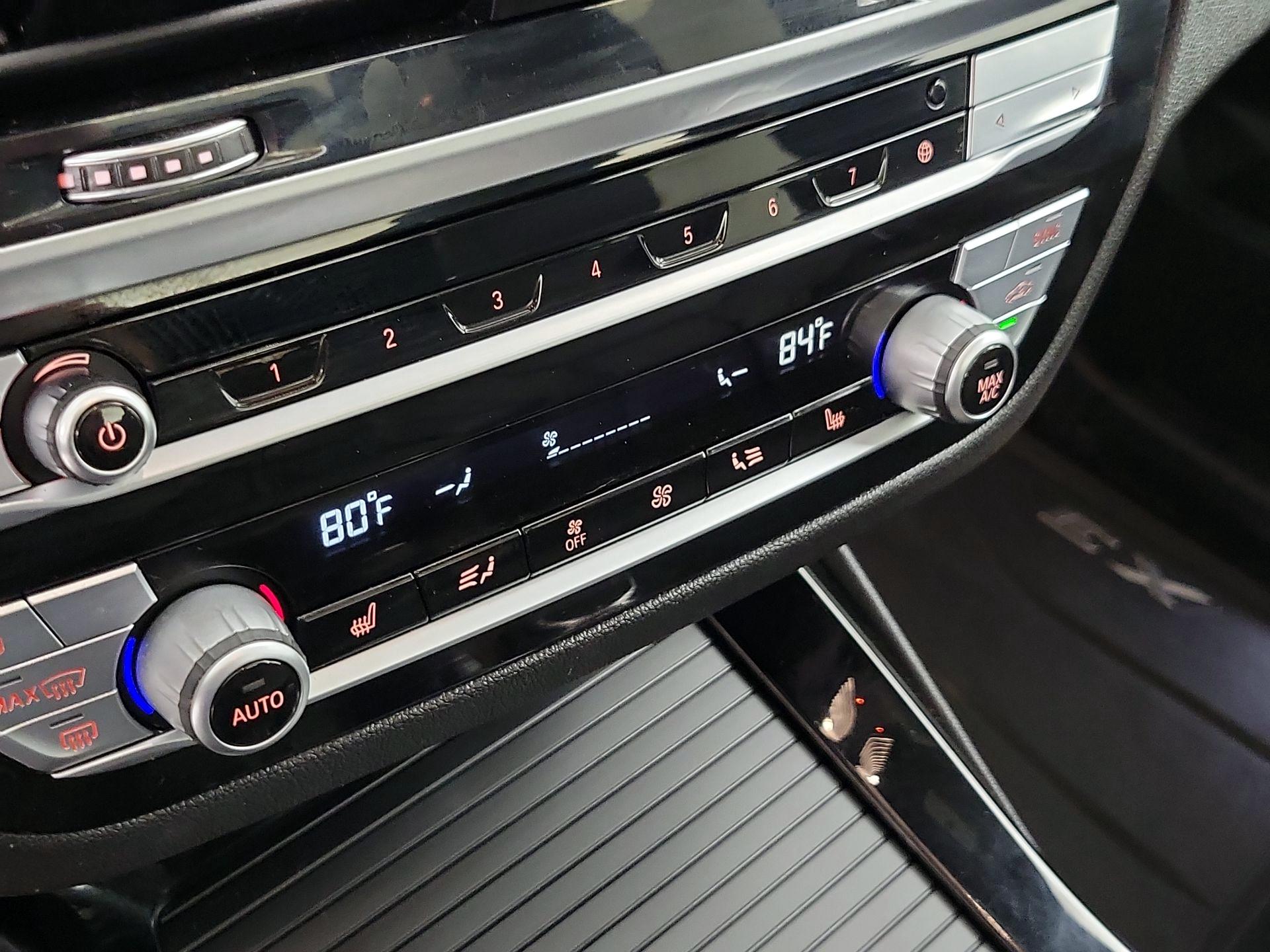 Thumbnail: 2020 BMW X3 - 17