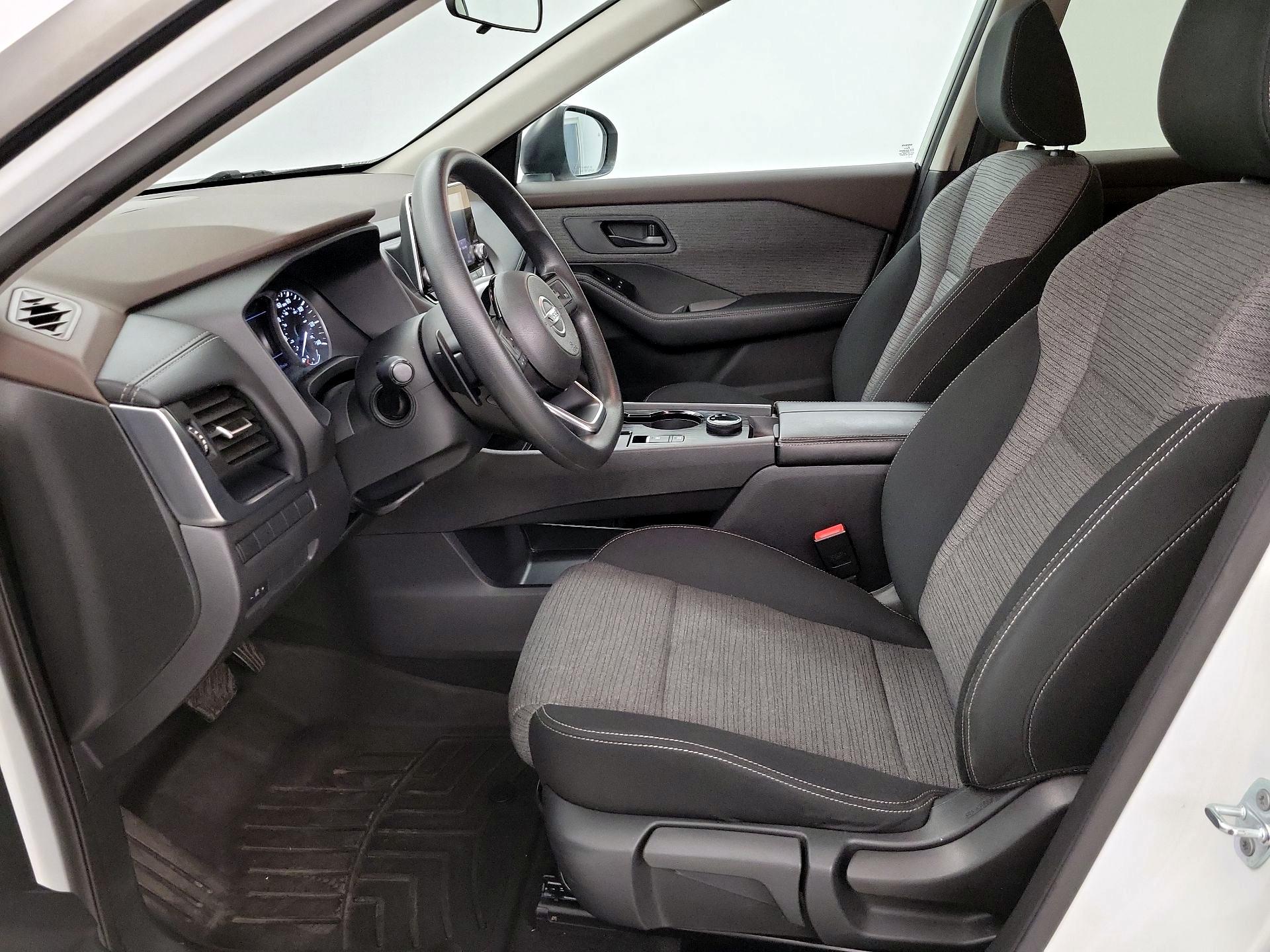 Thumbnail: 2021 Nissan Rogue - 11