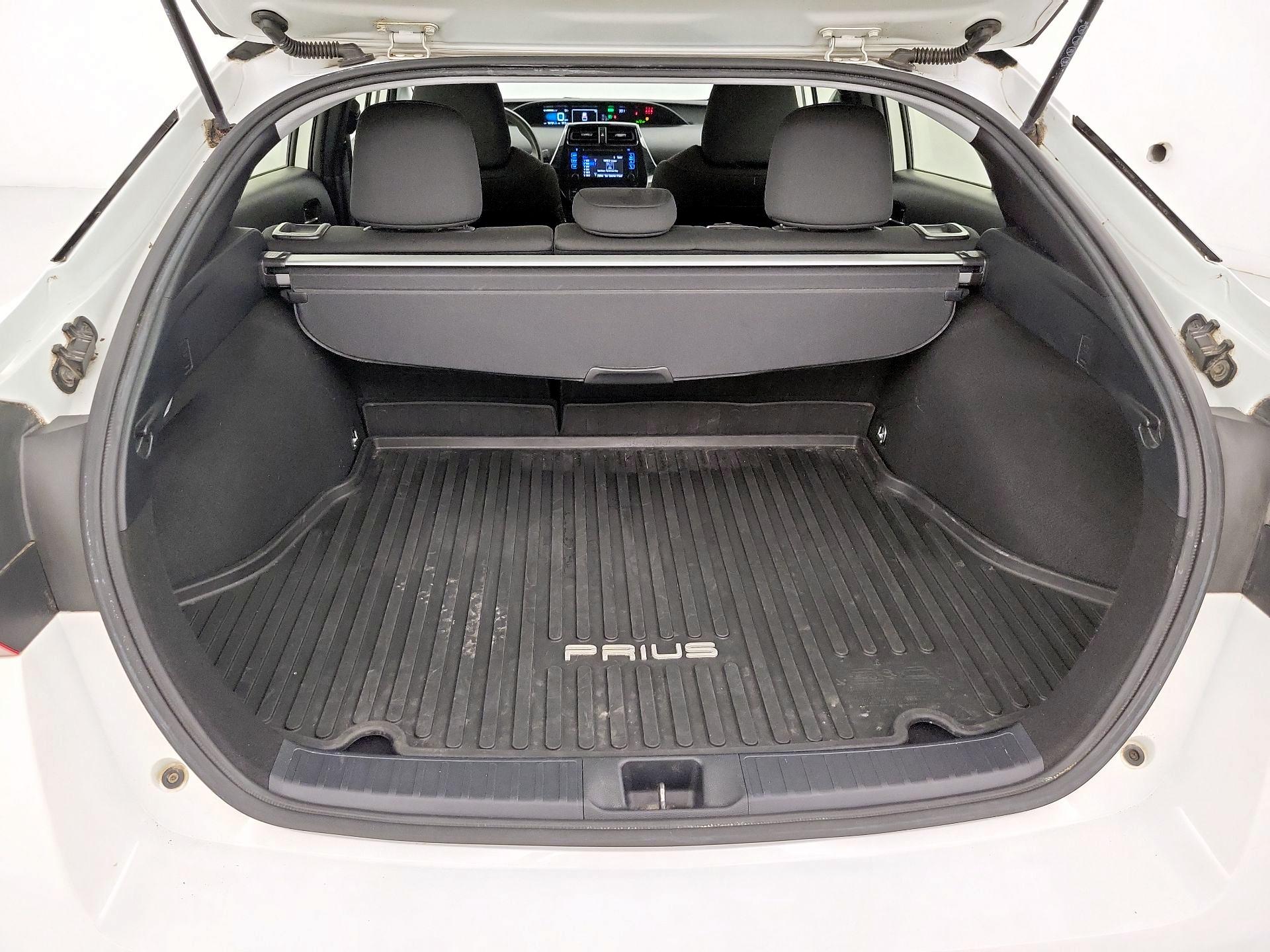 Thumbnail: 2019 Toyota Prius - 20
