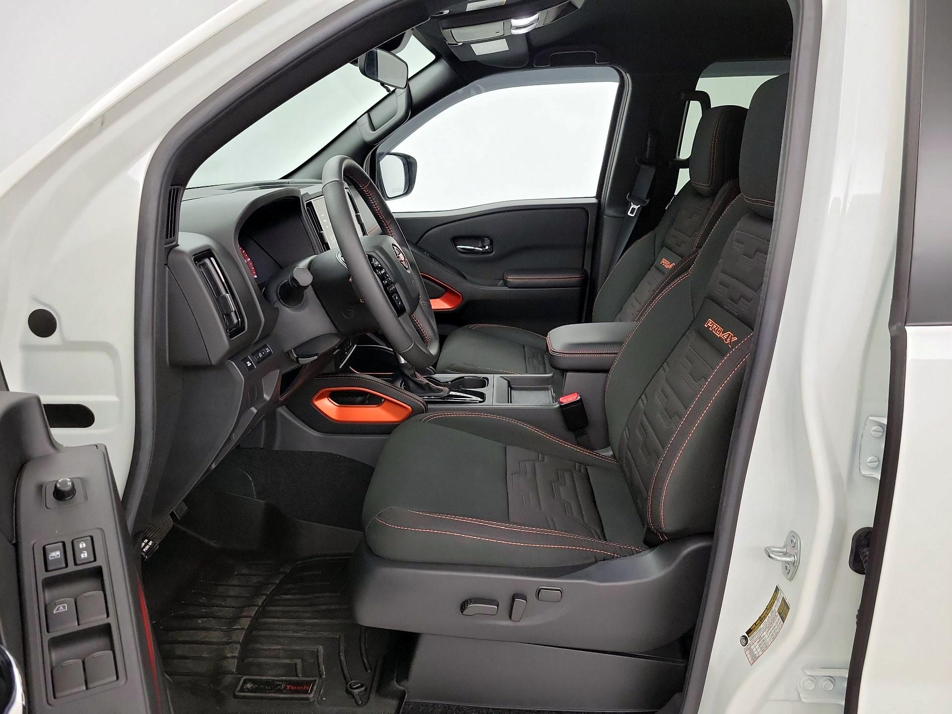 Thumbnail: 2025 Nissan Frontier - 11