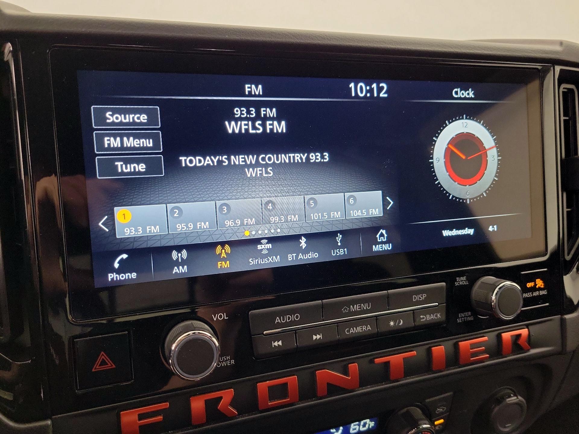 Thumbnail: 2025 Nissan Frontier - 15