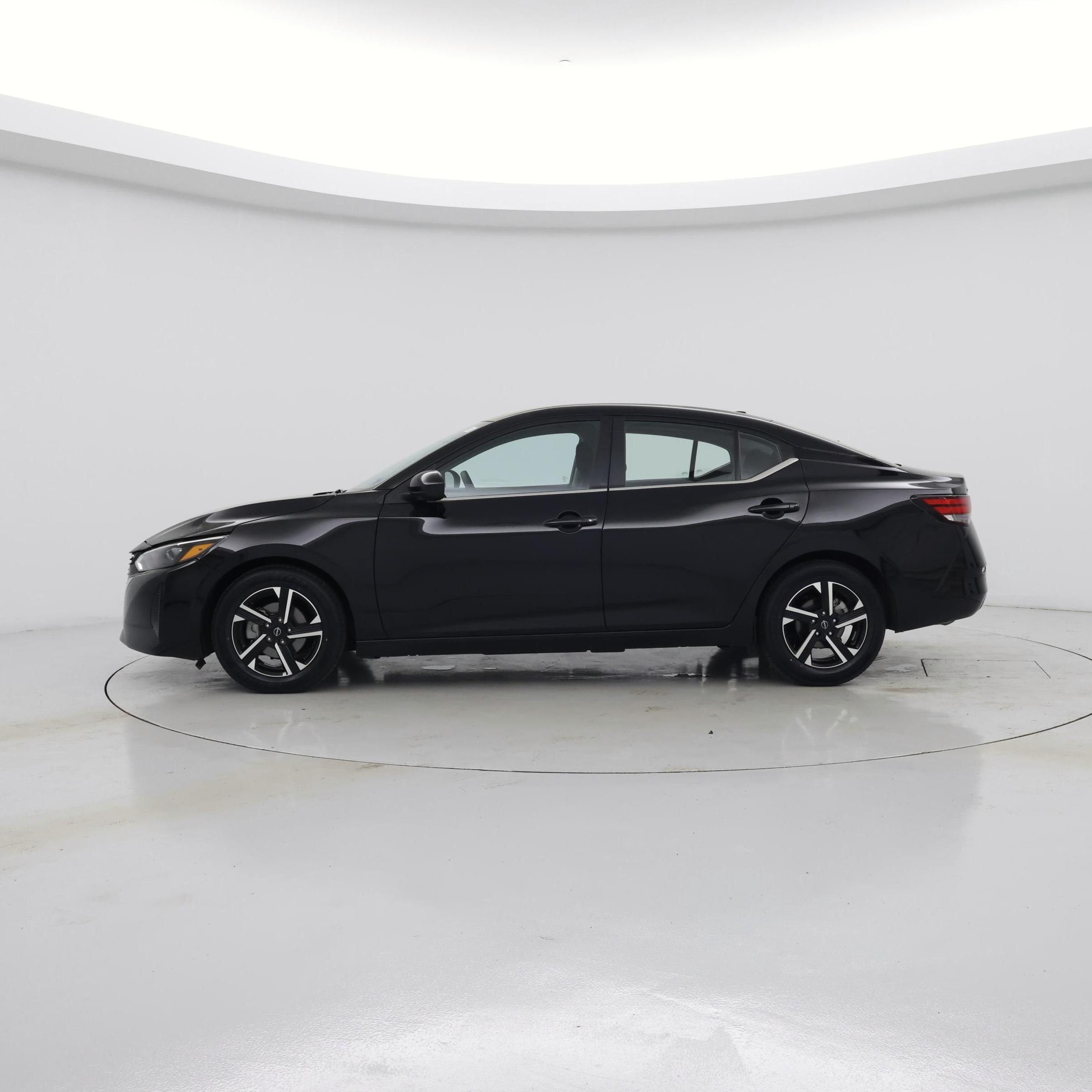 Thumbnail: 2025 Nissan Sentra - 3
