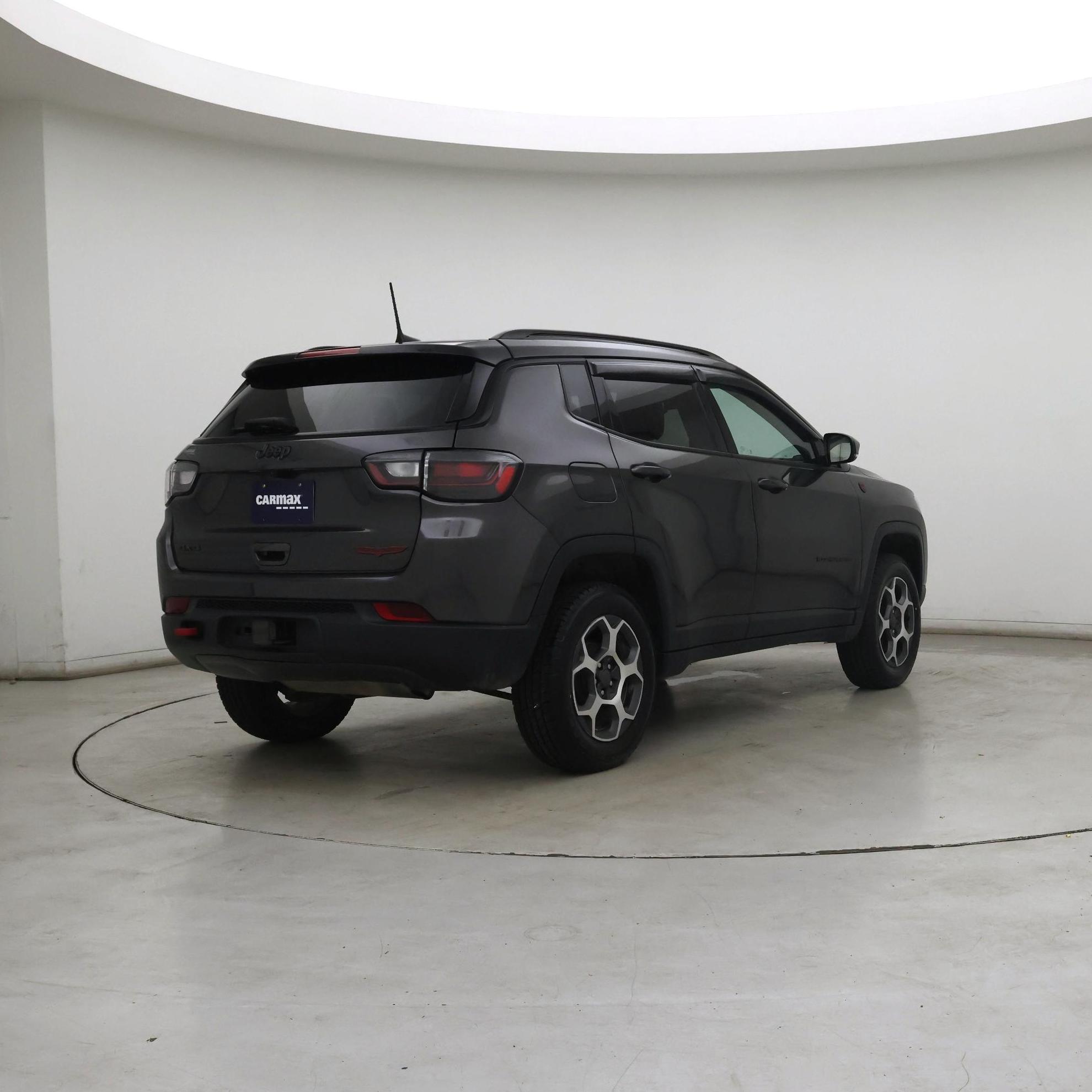 Thumbnail: 2022 Jeep Compass - 8