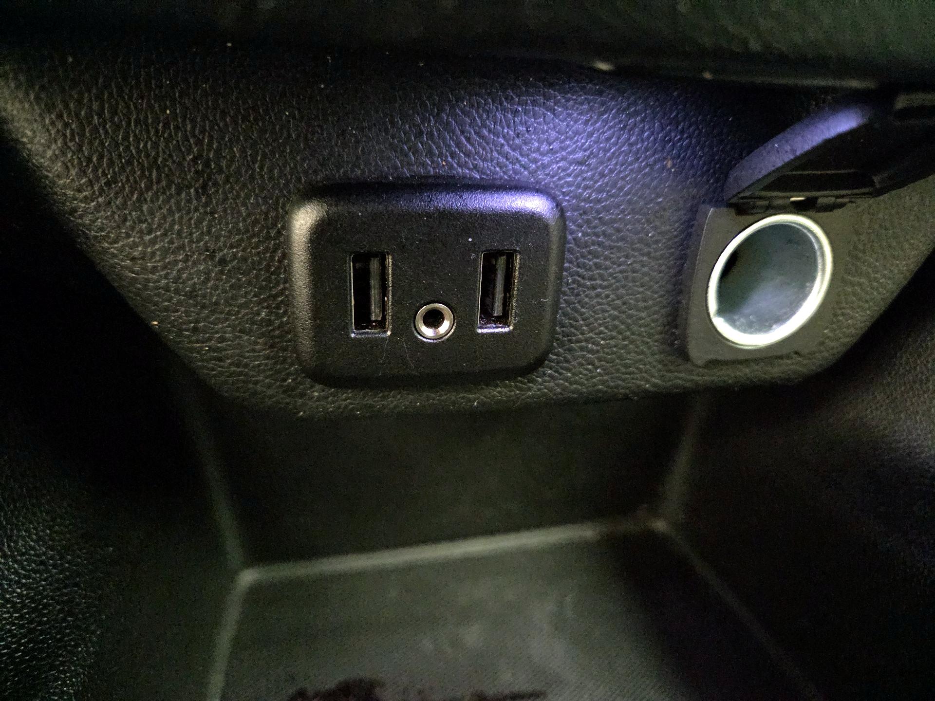 Thumbnail: 2023 Chevrolet Traverse - 17