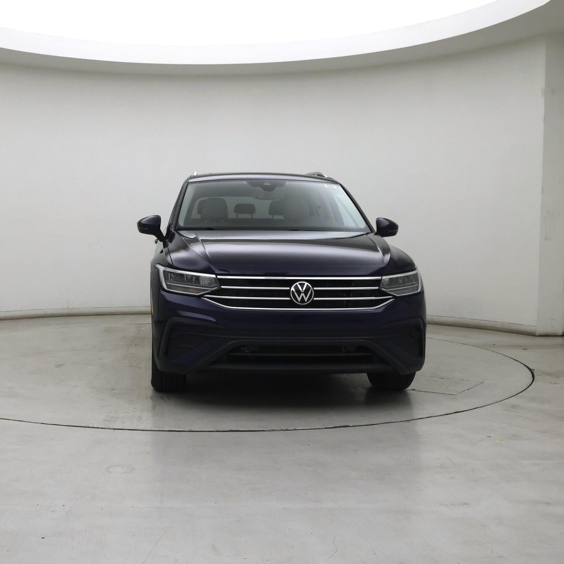 Thumbnail: 2023 Volkswagen Tiguan - 5