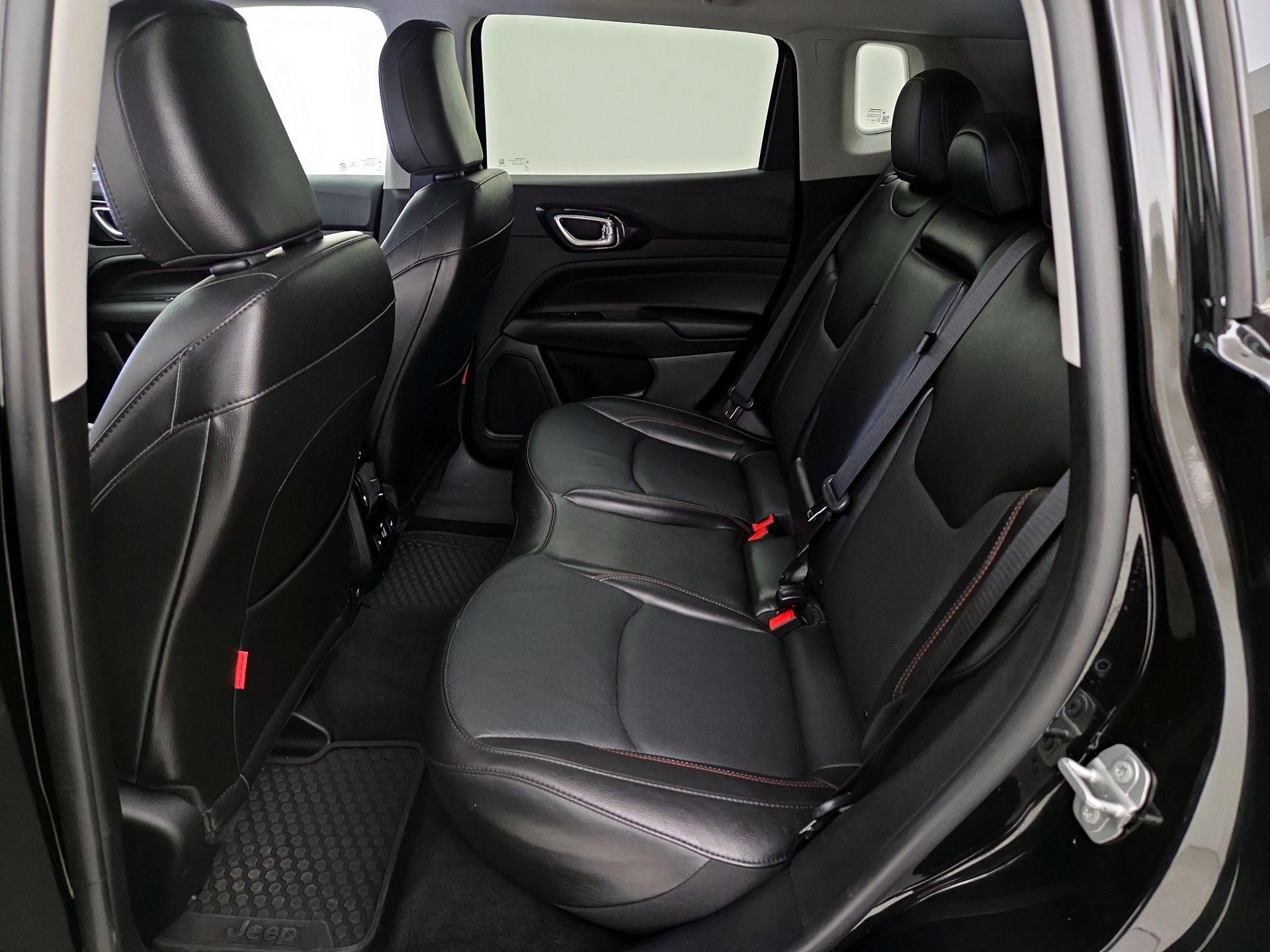 Thumbnail: 2022 Jeep Compass - 18