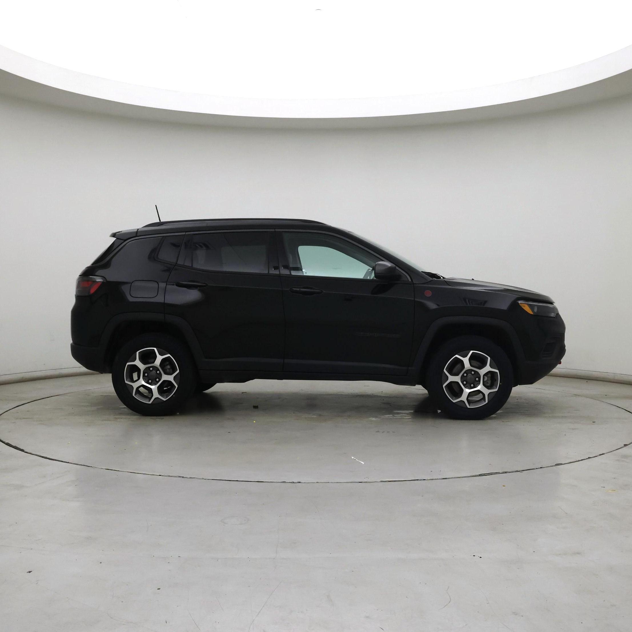 Thumbnail: 2022 Jeep Compass - 7