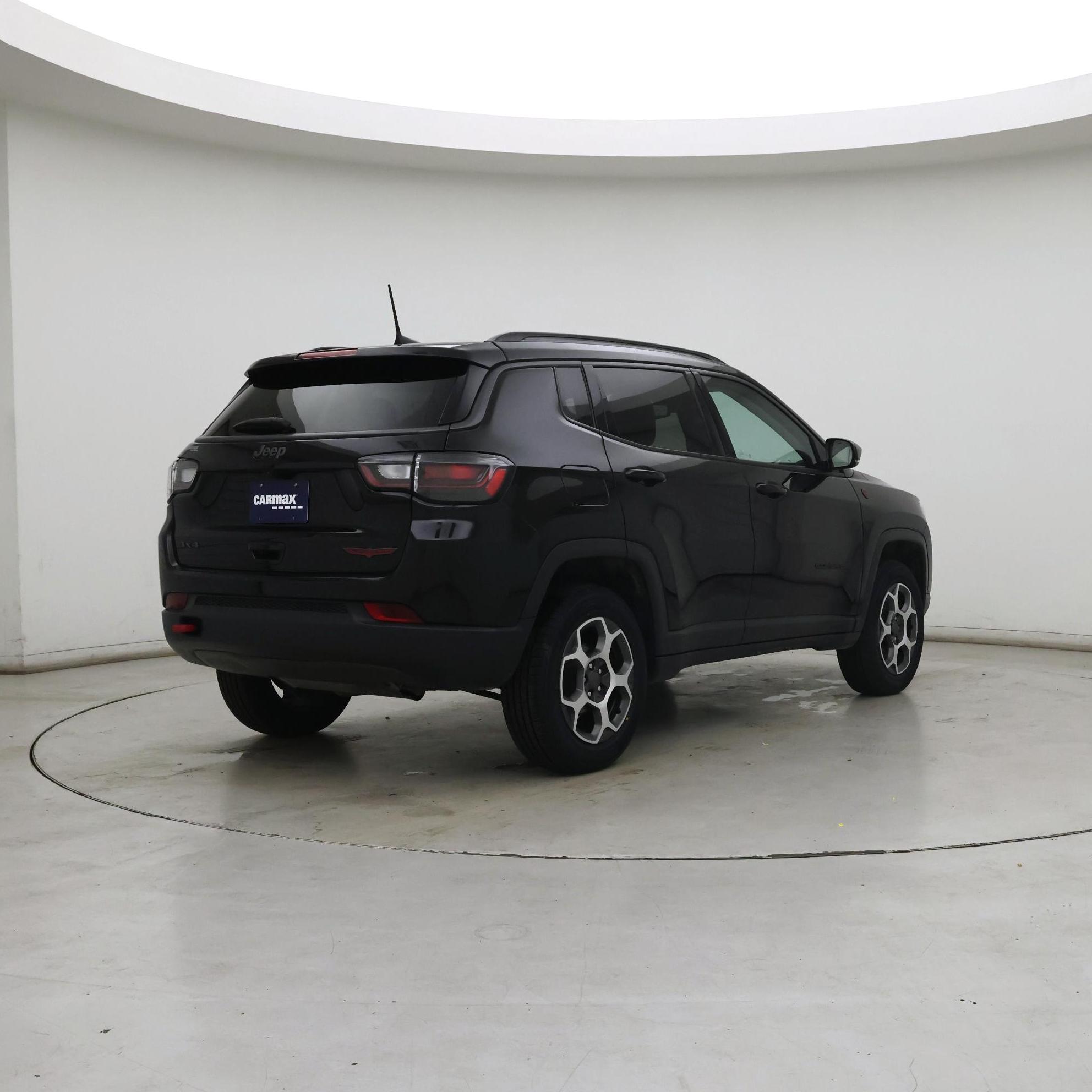 Thumbnail: 2022 Jeep Compass - 8