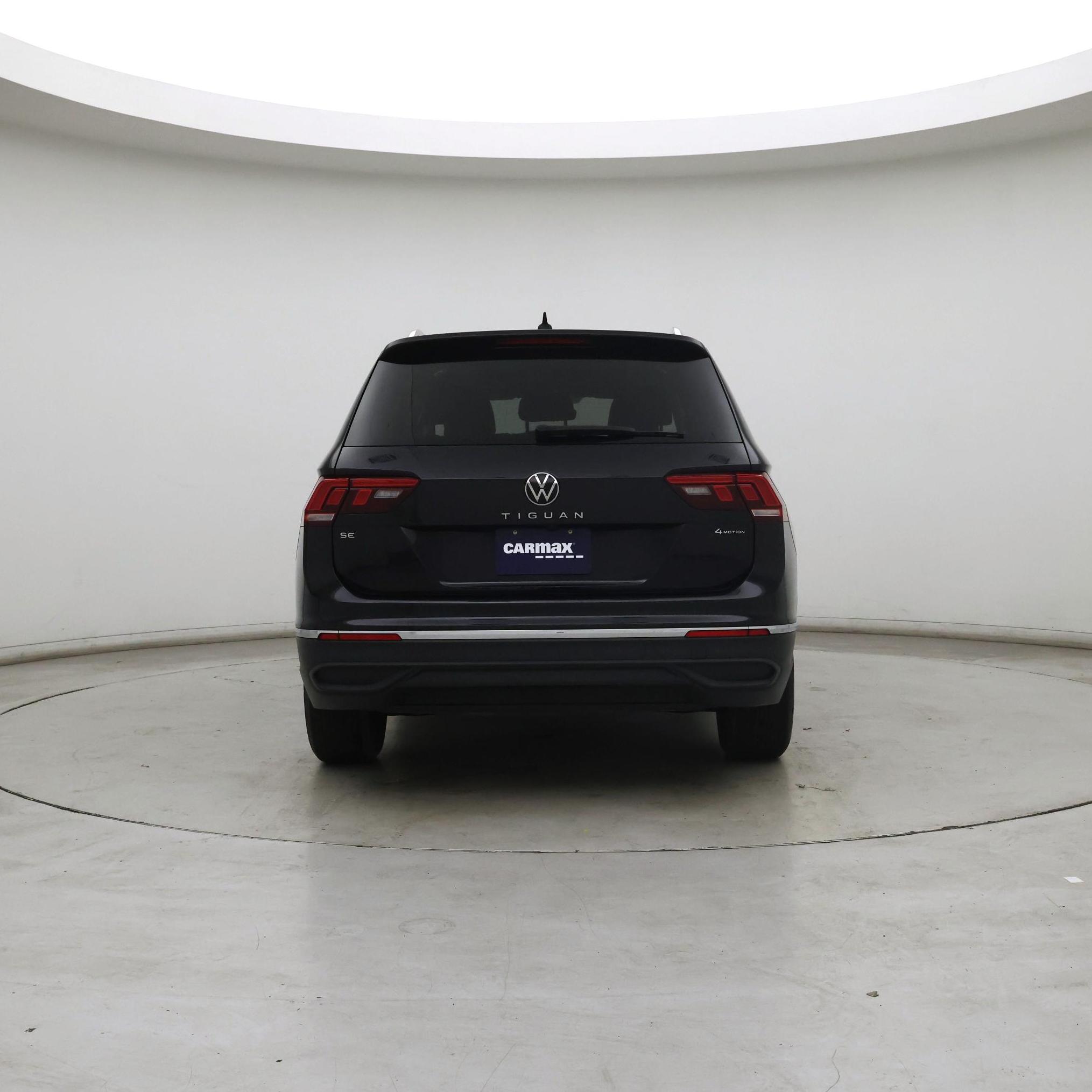 Thumbnail: 2023 Volkswagen Tiguan - 6