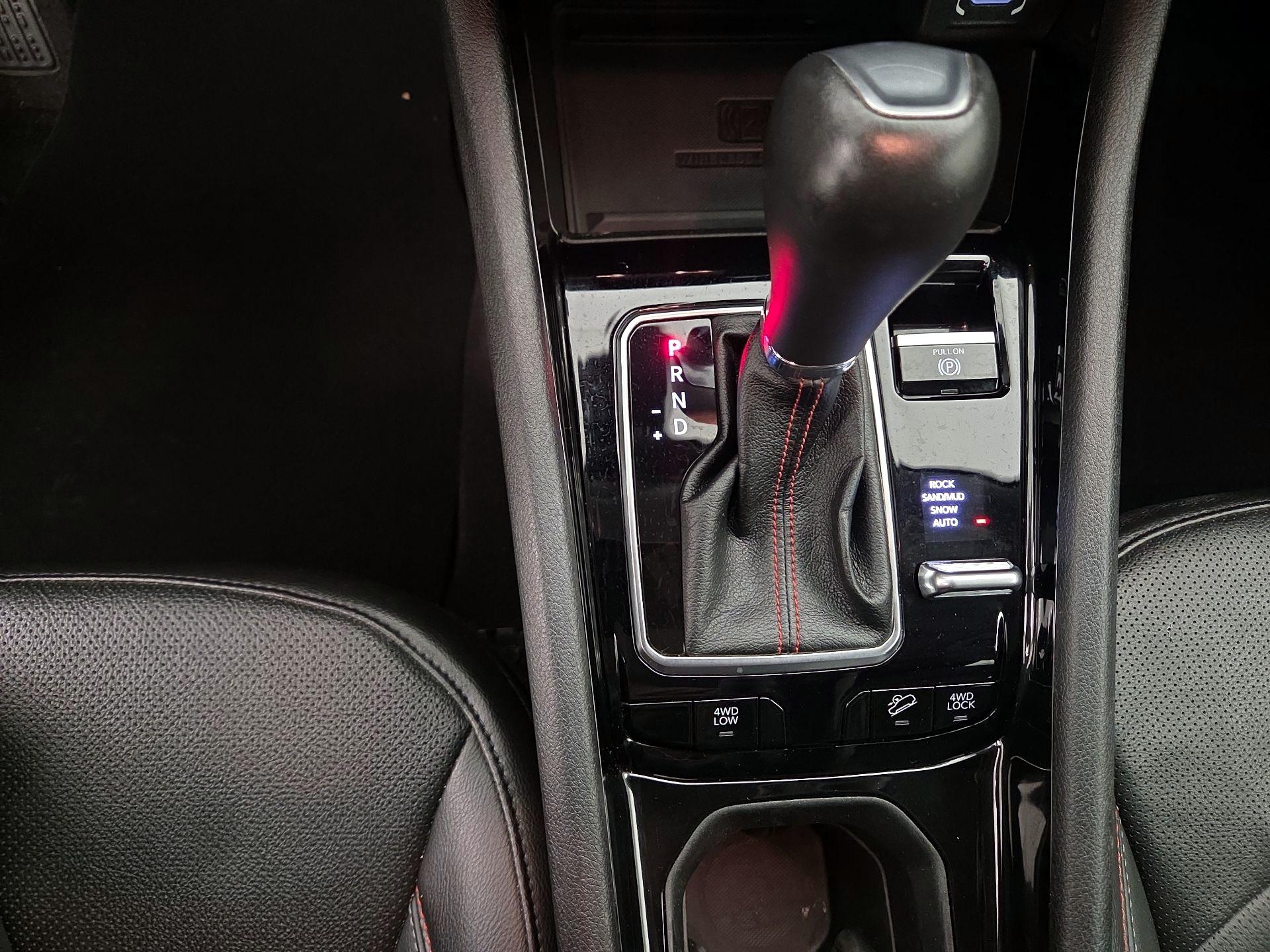 Thumbnail: 2022 Jeep Compass - 17