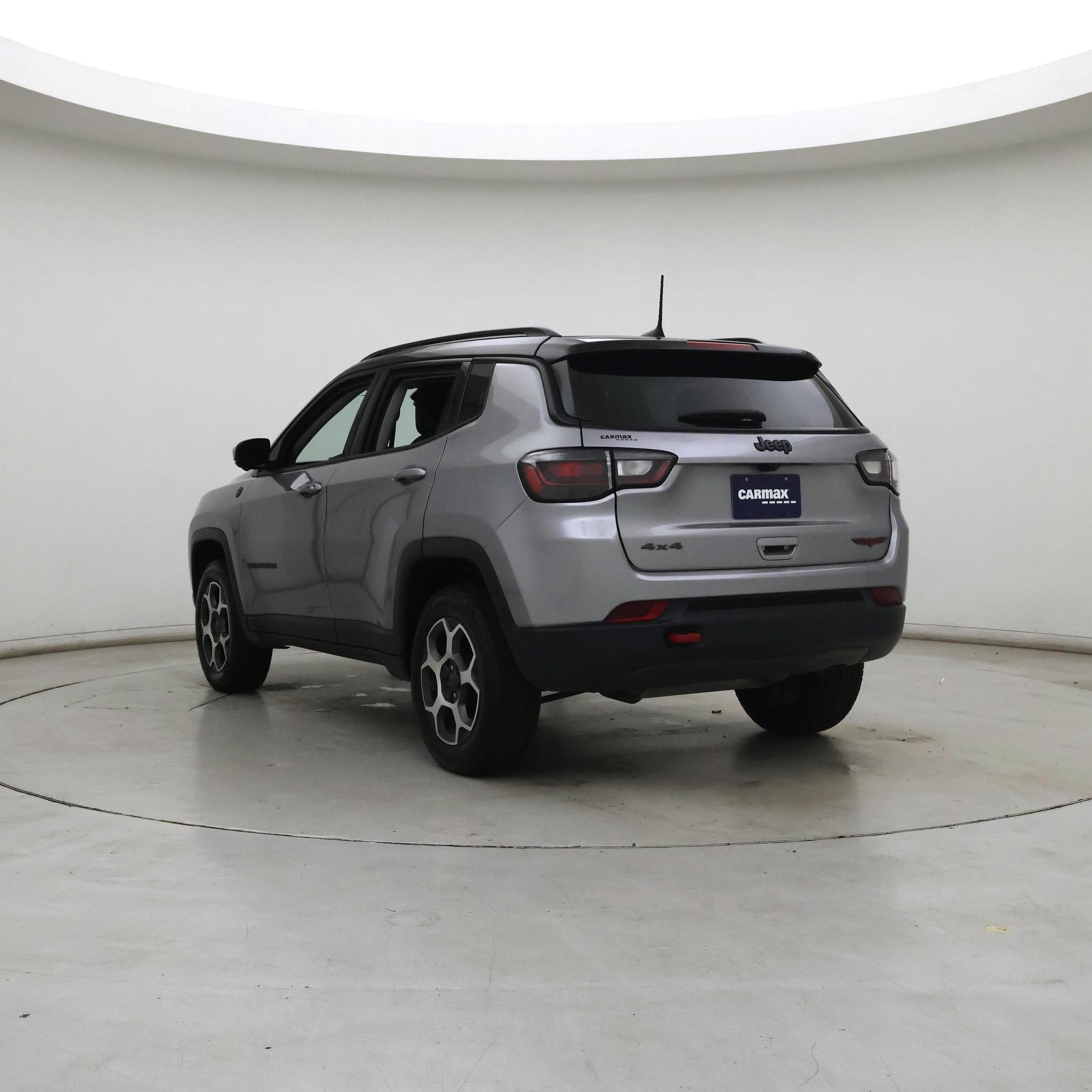 Thumbnail: 2022 Jeep Compass - 2
