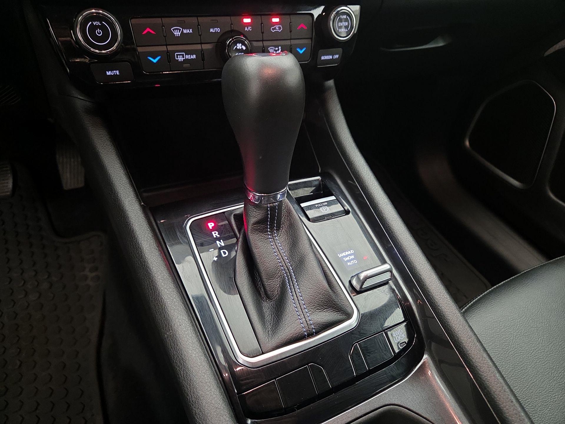 Thumbnail: 2022 Jeep Compass - 17