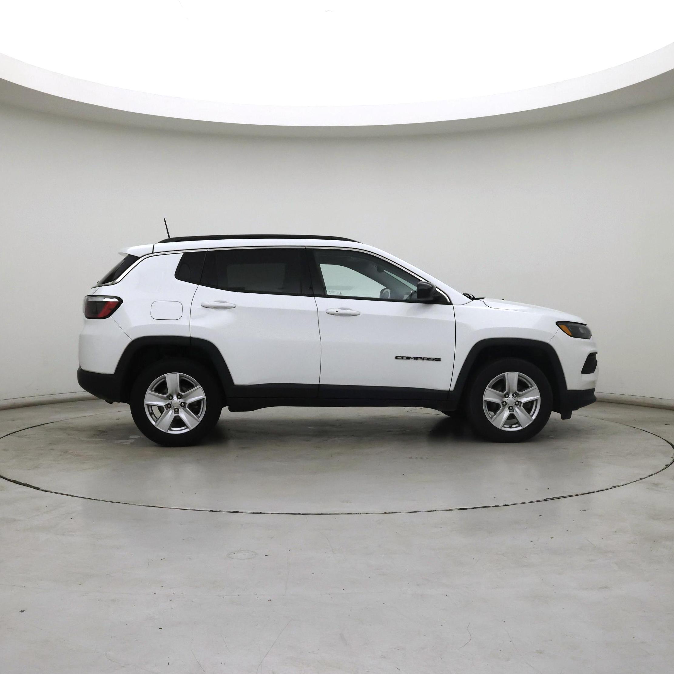 Thumbnail: 2022 Jeep Compass - 7