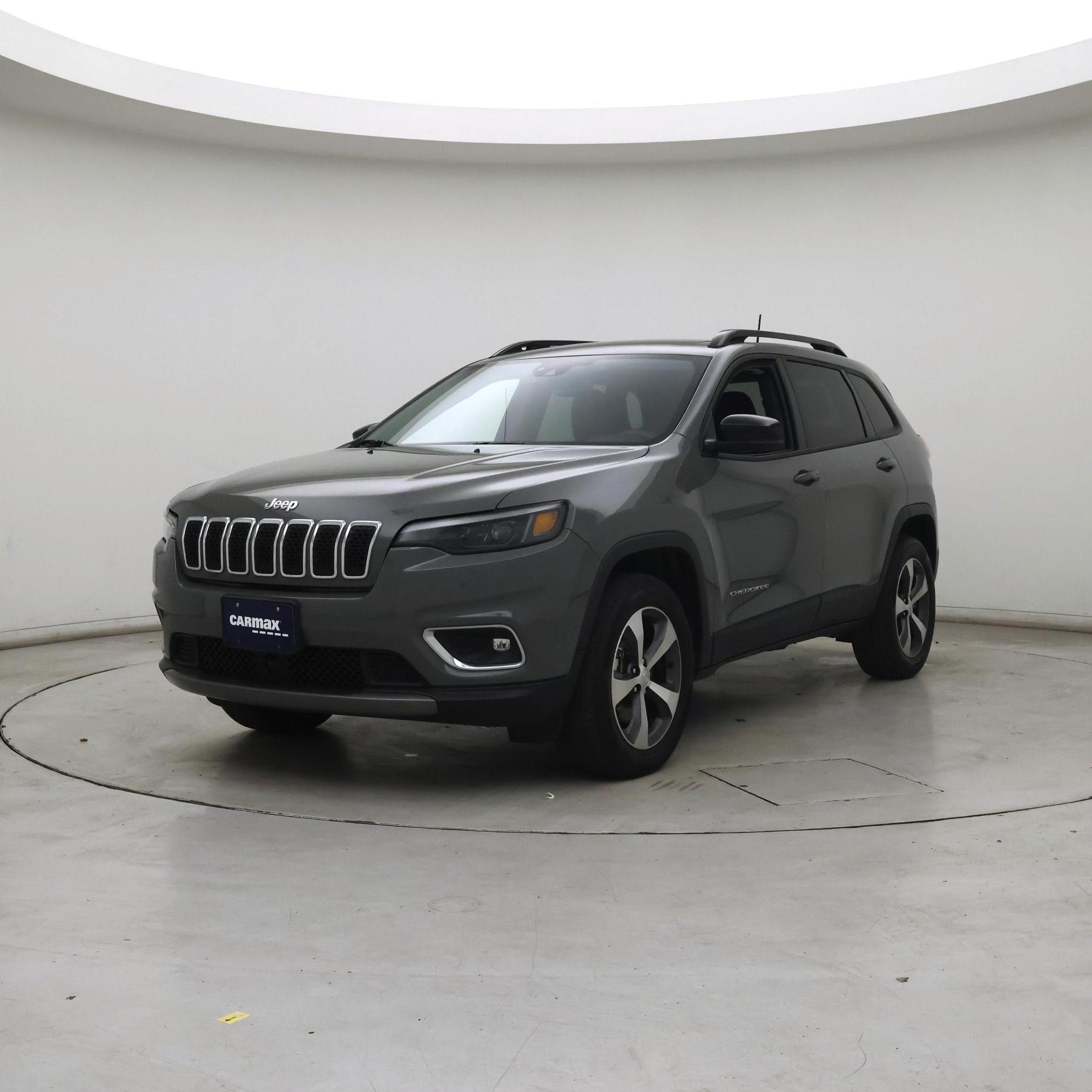 Thumbnail: 2022 Jeep Cherokee - 4