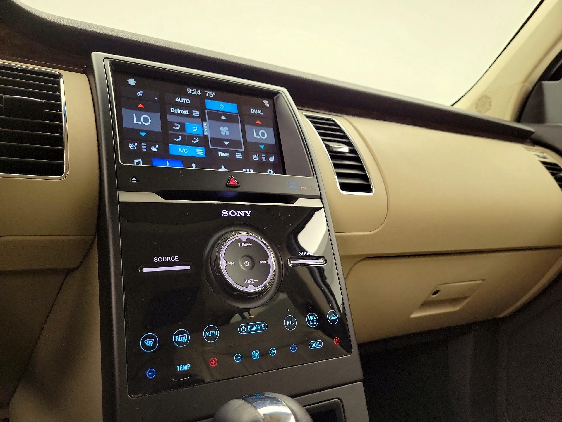 Thumbnail: 2018 Ford Flex - 17