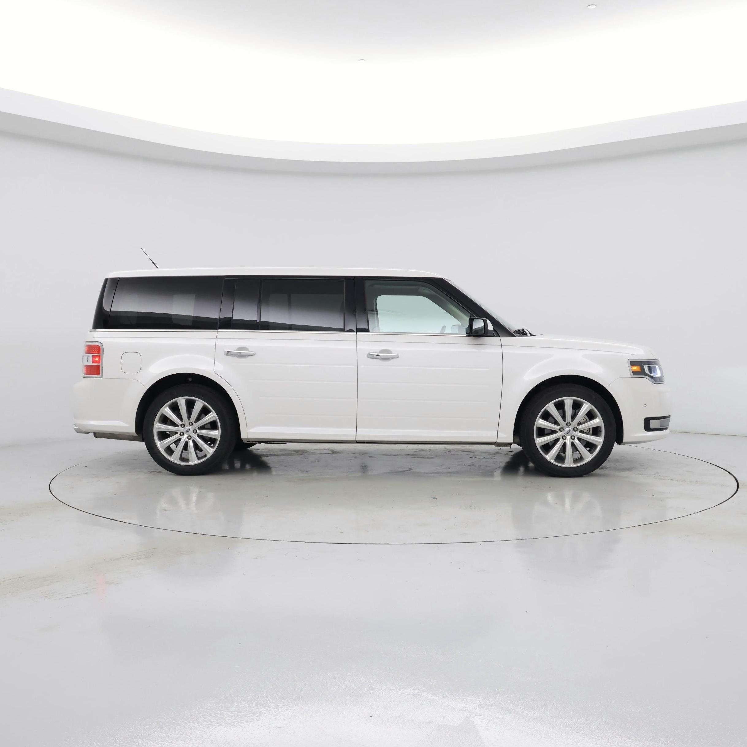 Thumbnail: 2018 Ford Flex - 7