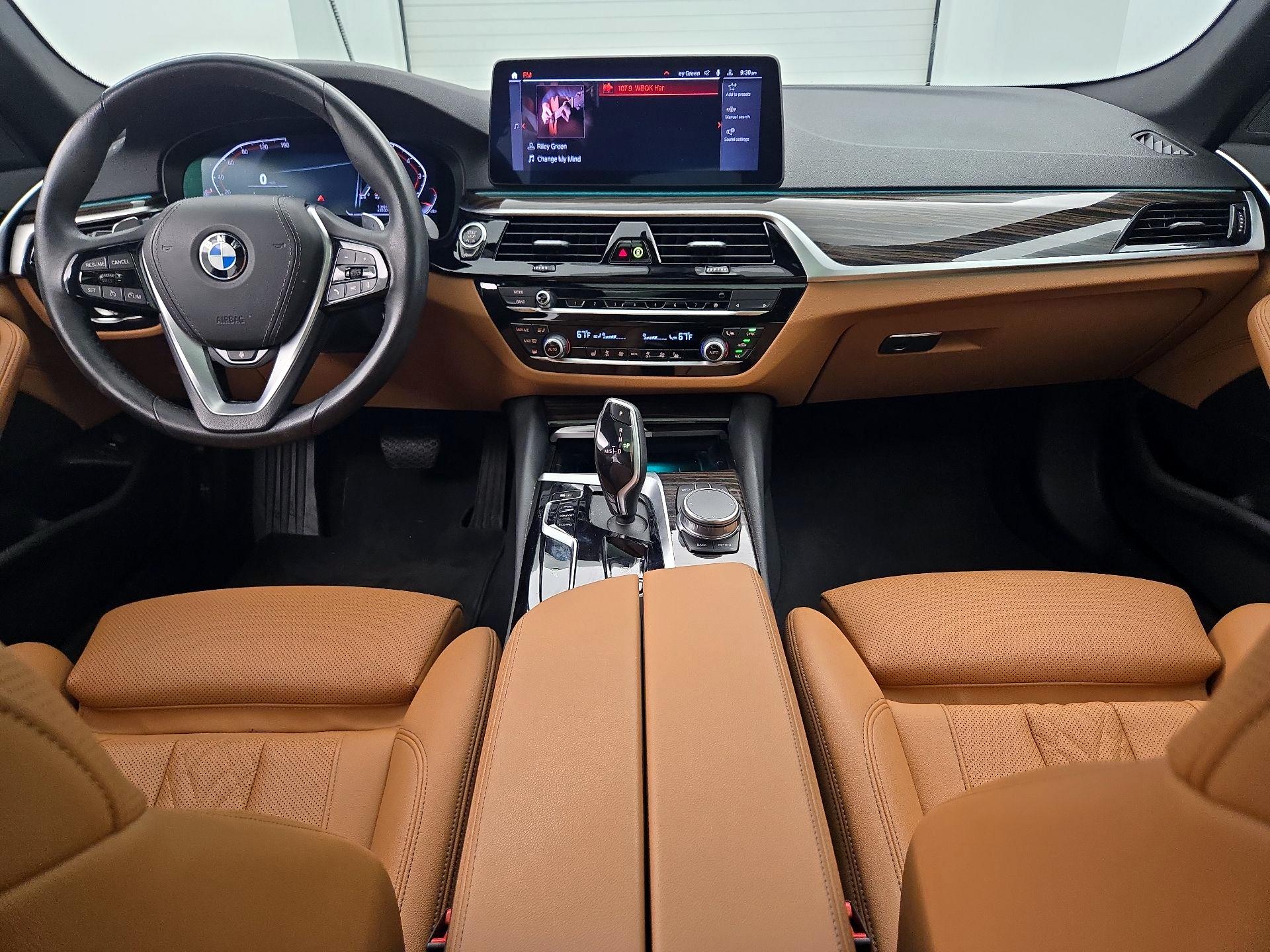 Thumbnail: 2023 BMW 5 Series - 9
