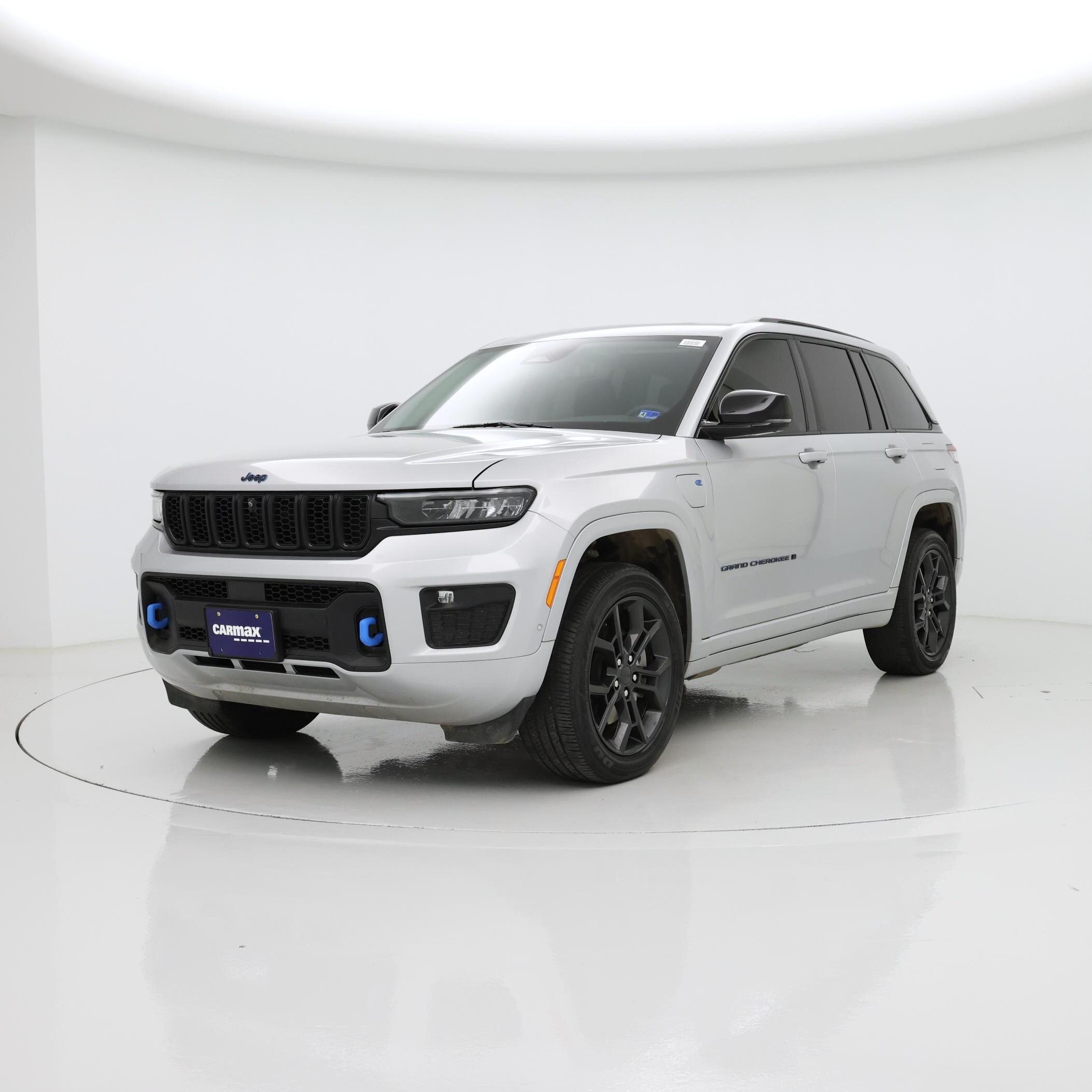 Thumbnail: 2023 Jeep Grand Cherokee - 4