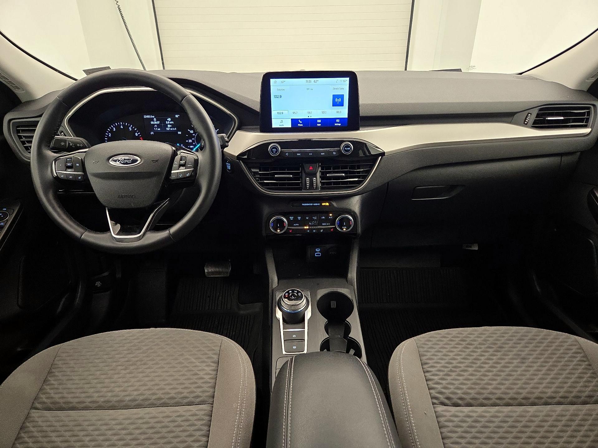 Thumbnail: 2022 Ford Escape - 9