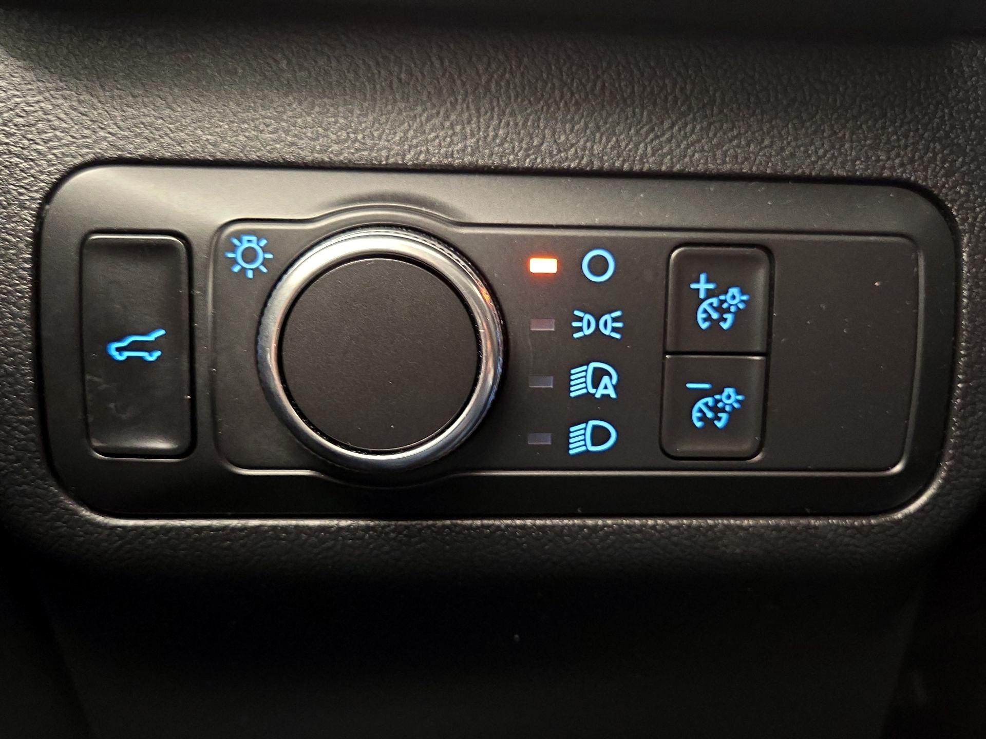 Thumbnail: 2022 Ford Escape - 13