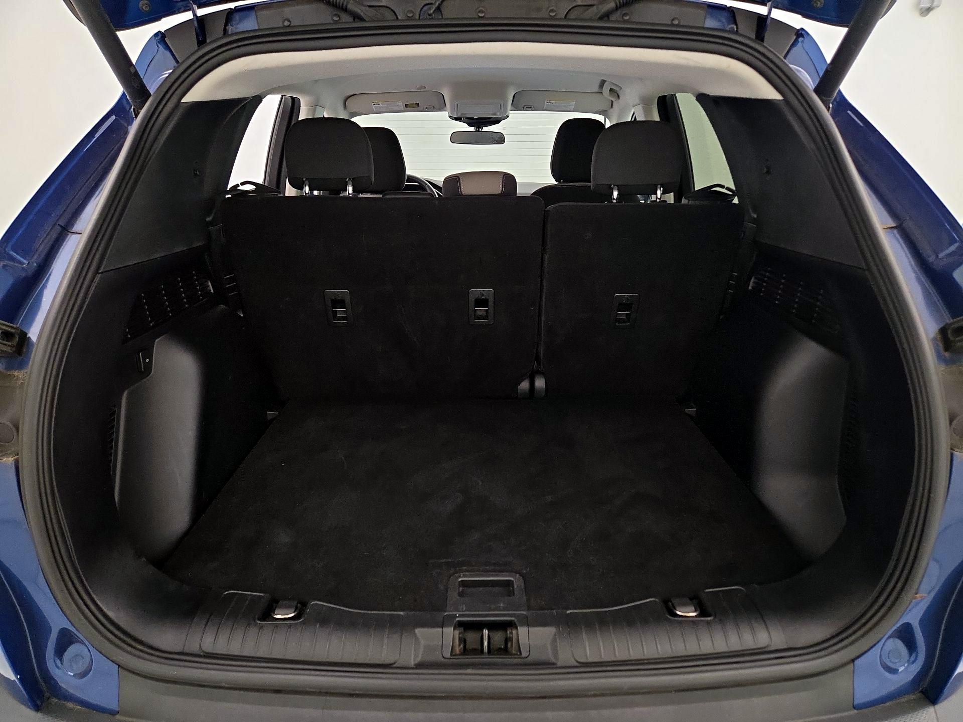 Thumbnail: 2022 Ford Escape - 20